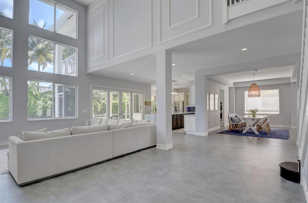 11441 Manatee Bay Lane