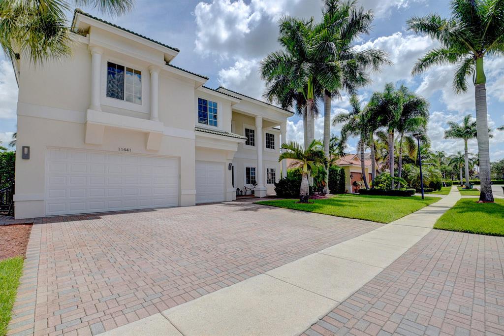 11441 Manatee Bay Lane