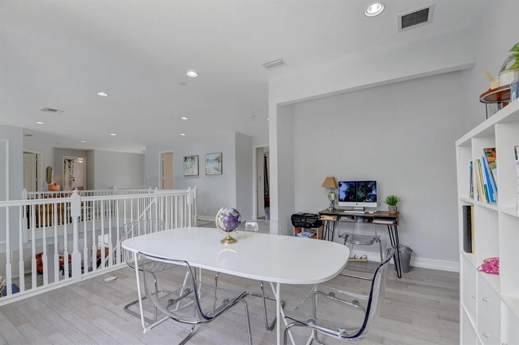11441 Manatee Bay Lane