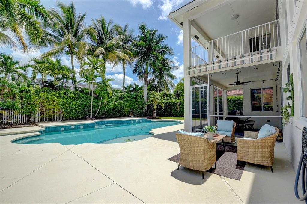 11441 Manatee Bay Lane