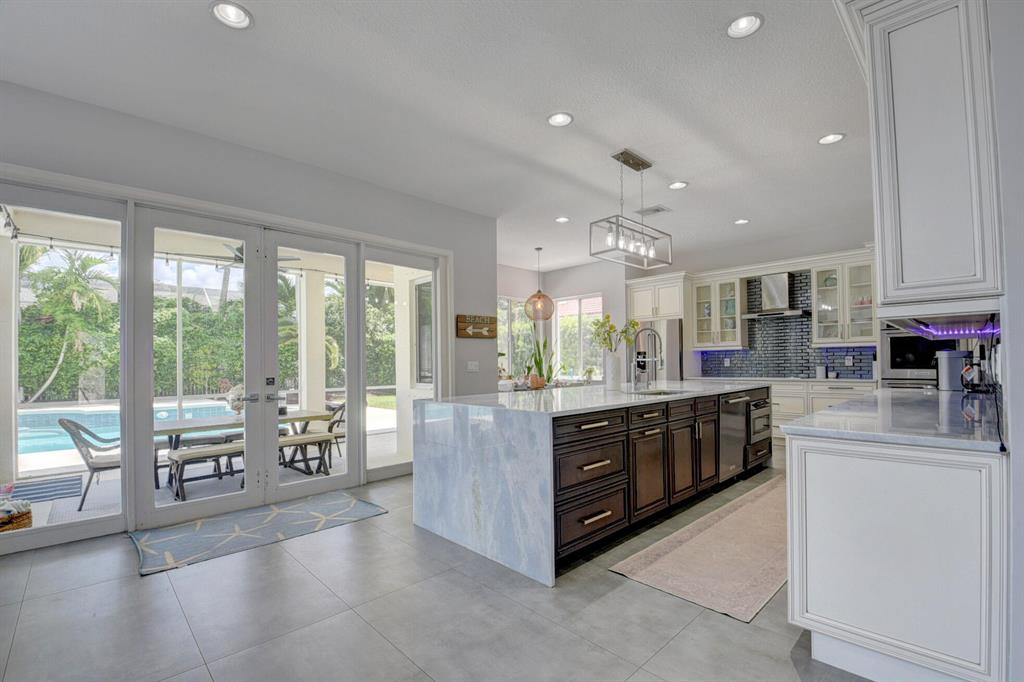 11441 Manatee Bay Lane