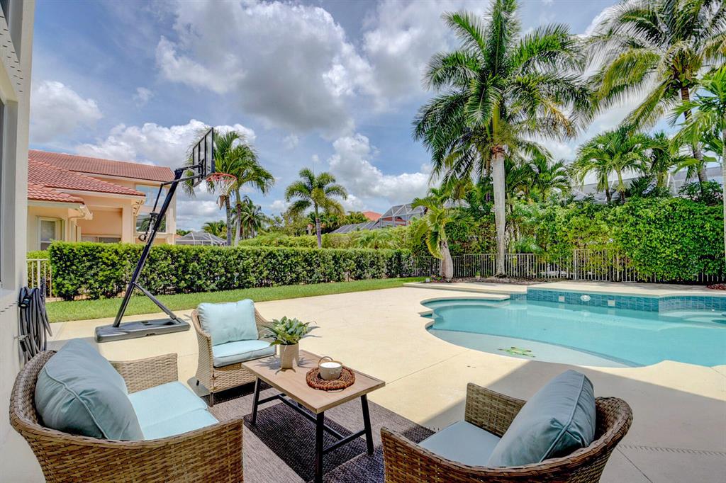 11441 Manatee Bay Lane