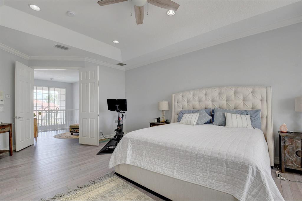 11441 Manatee Bay Lane