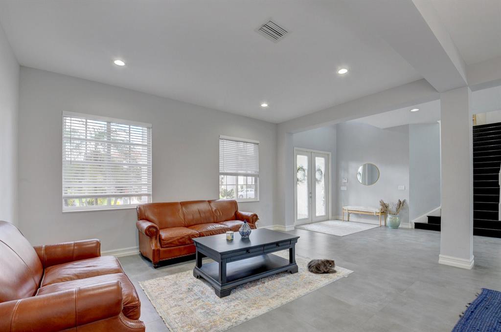 11441 Manatee Bay Lane