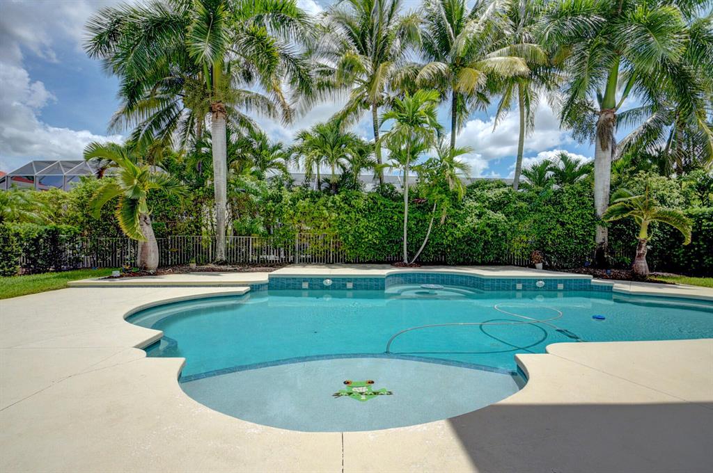 11441 Manatee Bay Lane