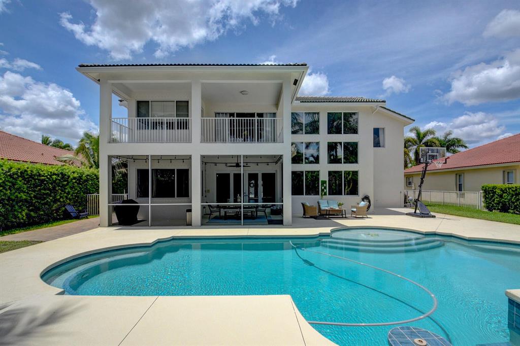 11441 Manatee Bay Lane