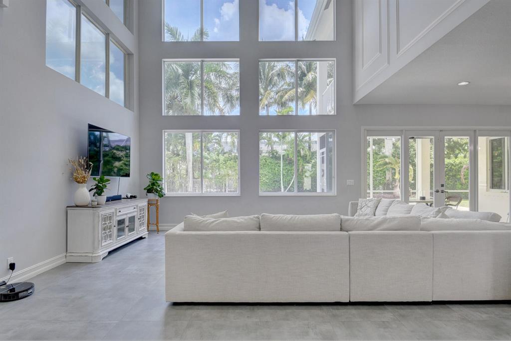 11441 Manatee Bay Lane