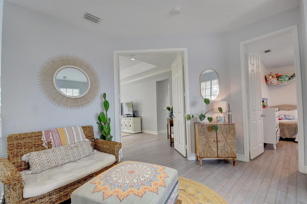 11441 Manatee Bay Lane