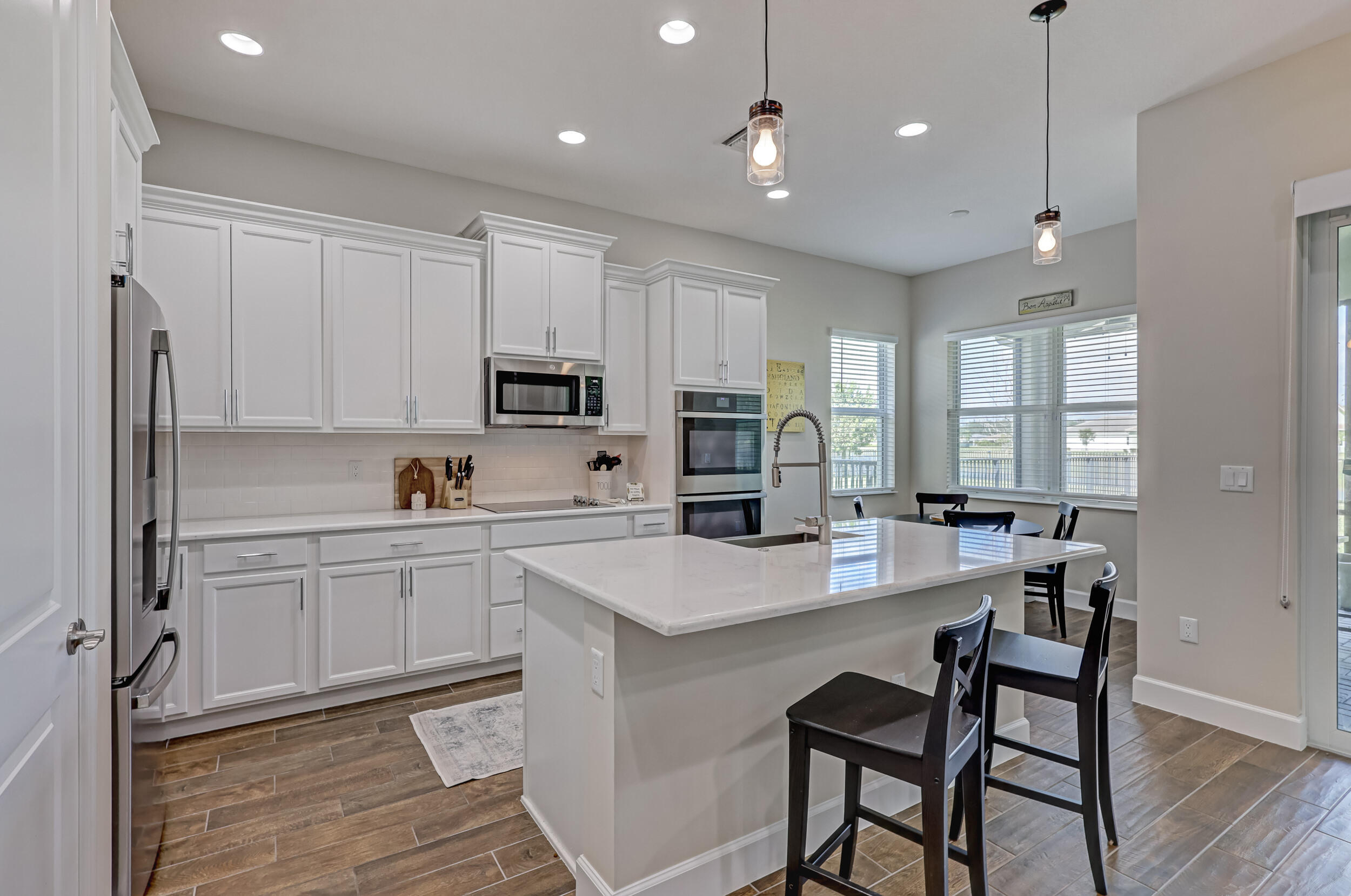 15121 Goldfinch Circle