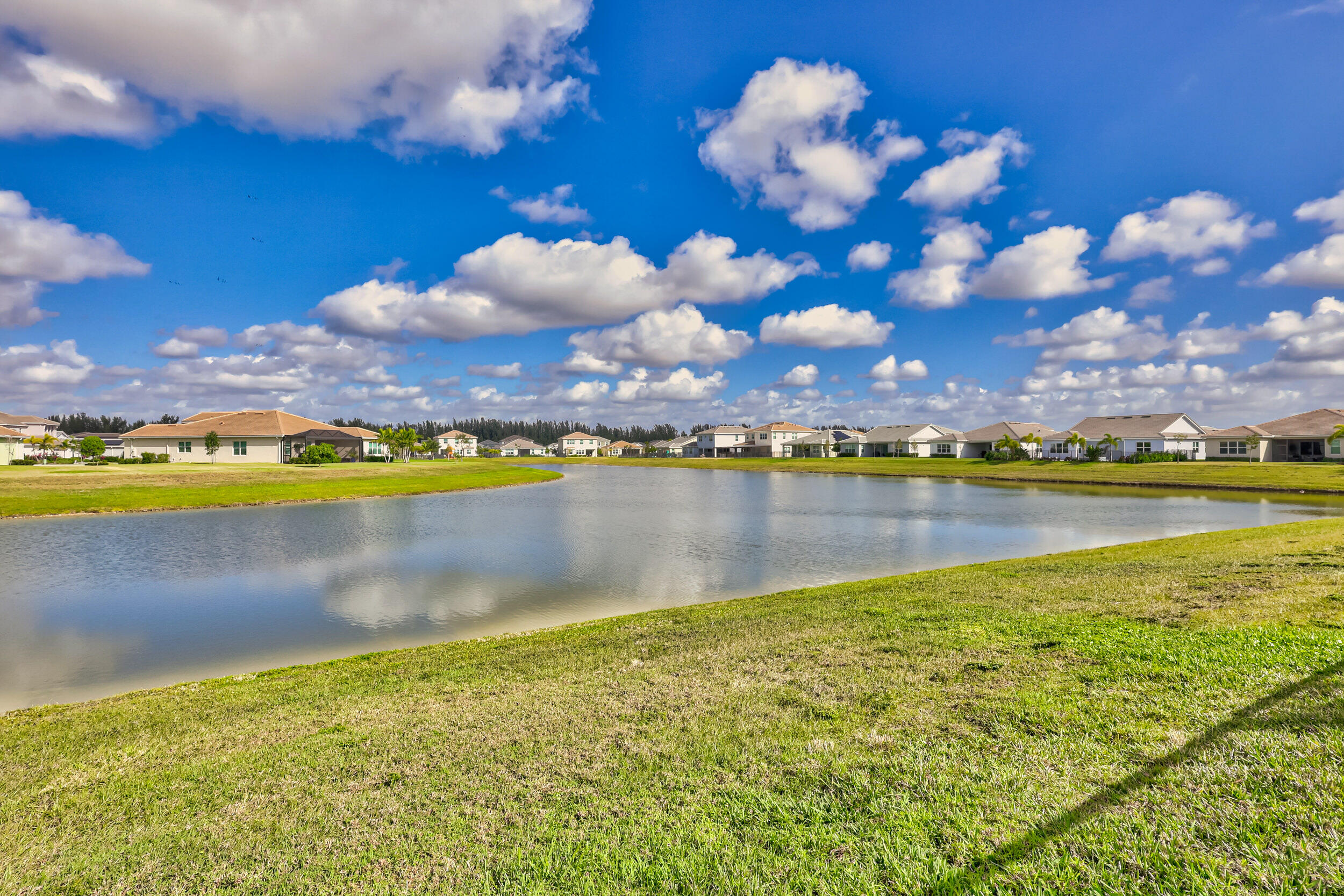 15121 Goldfinch Circle