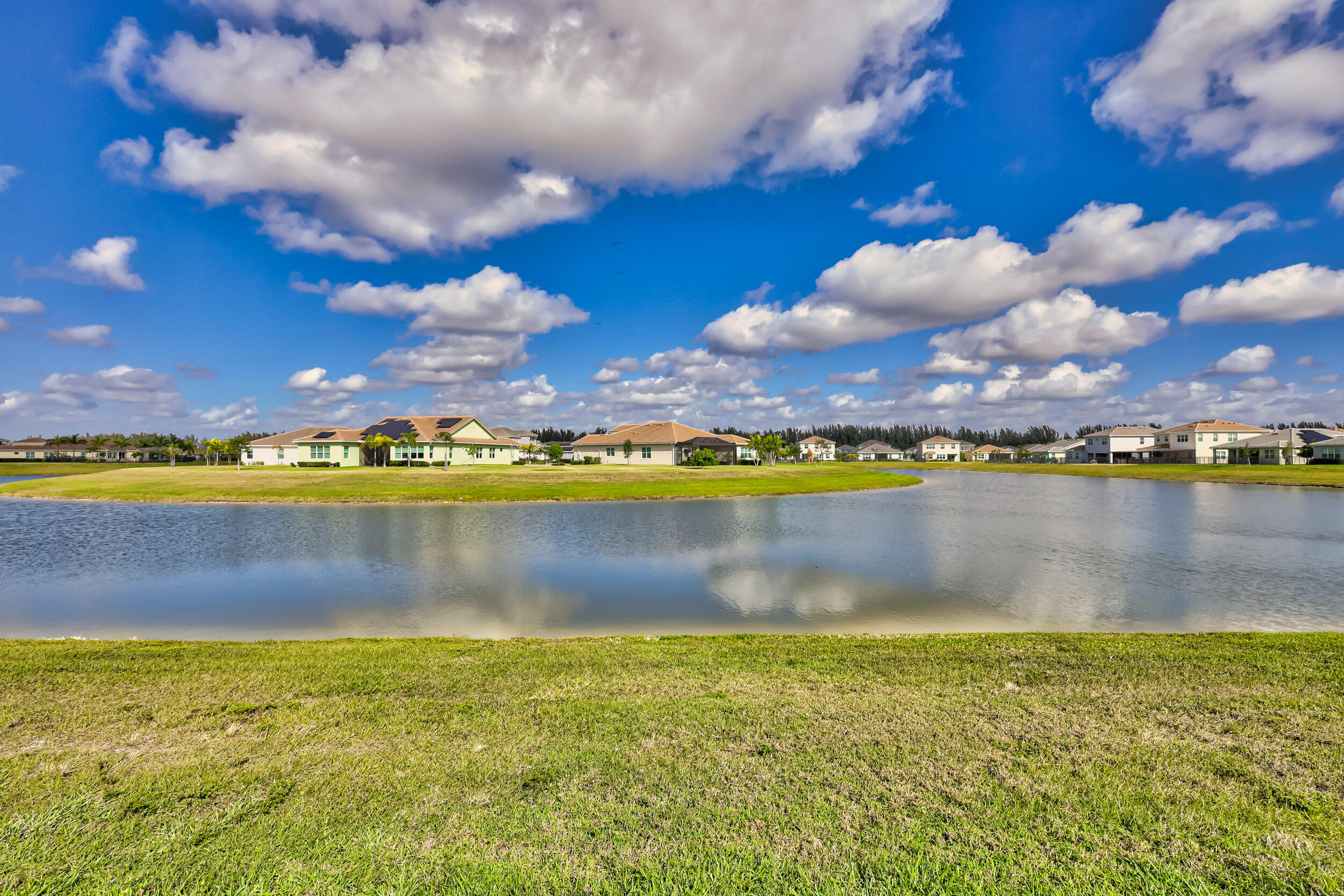 15121 Goldfinch Circle