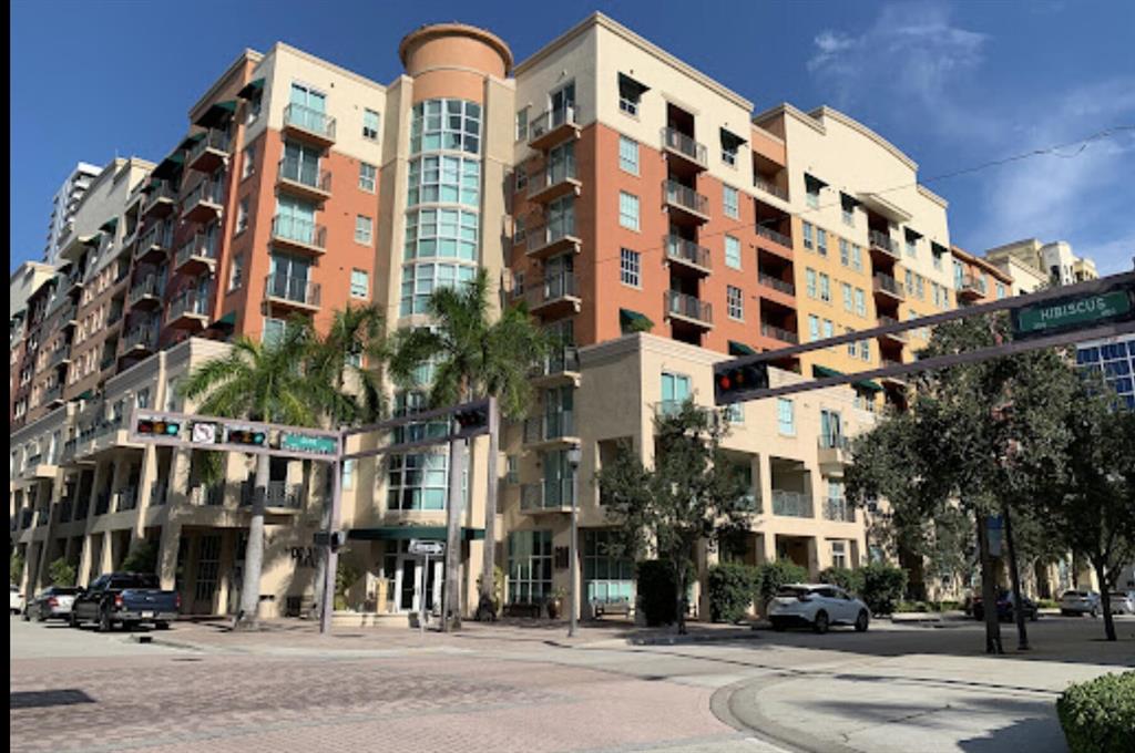 600 S Dixie Highway Unit: 520