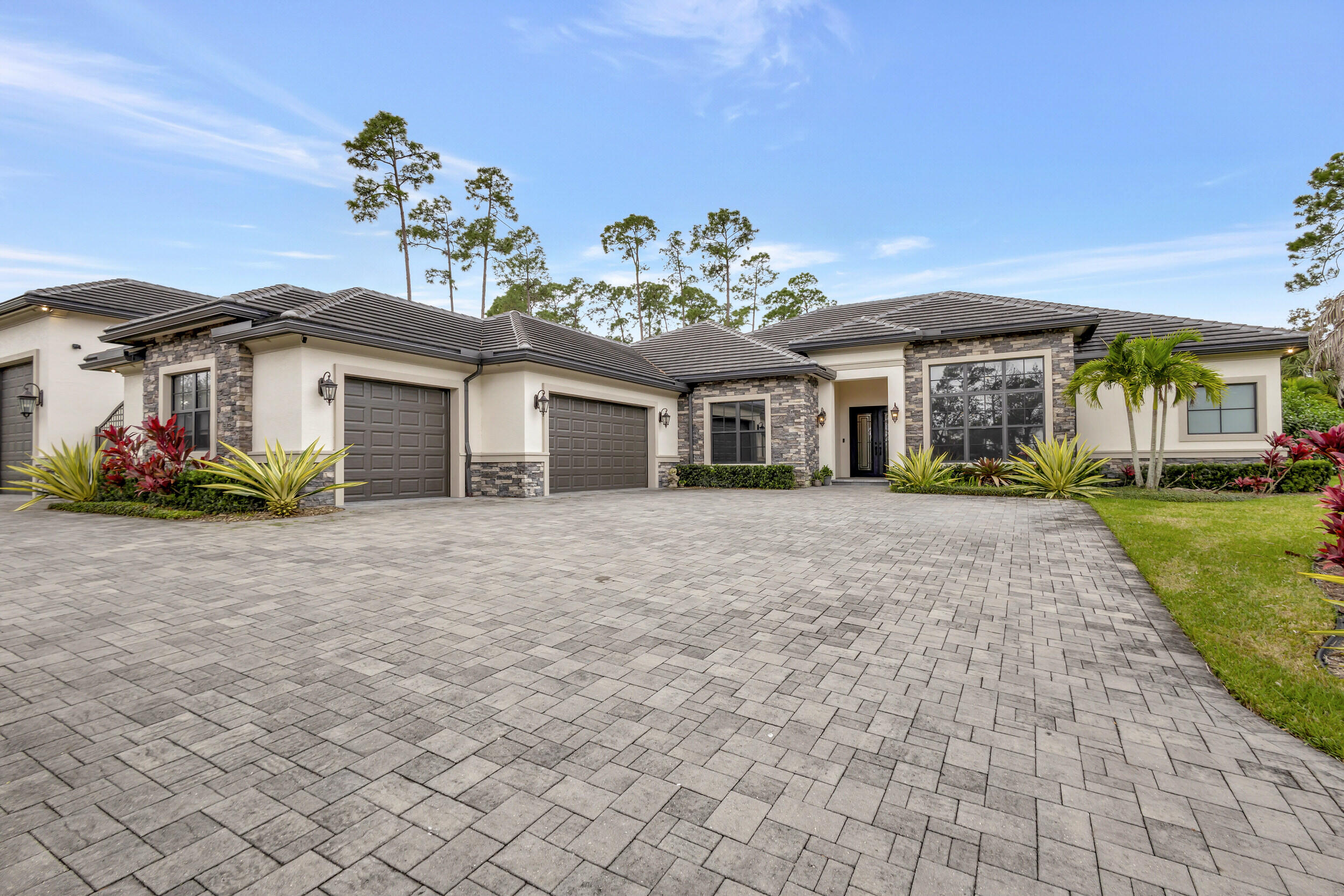 1201 Green Turtle Lane