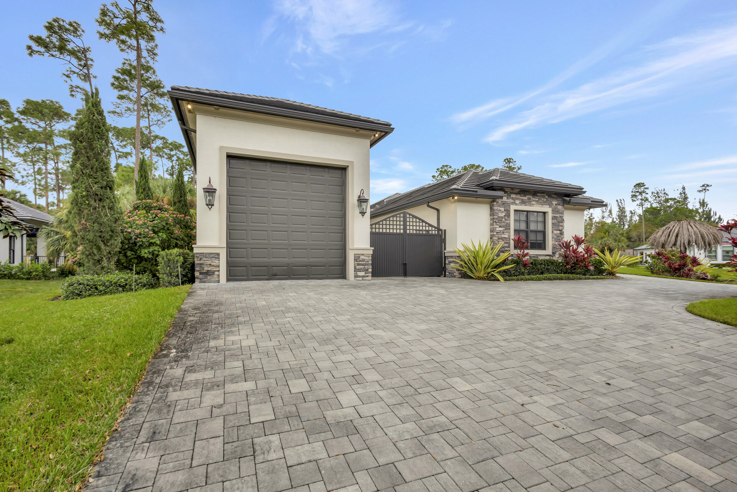 1201 Green Turtle Lane