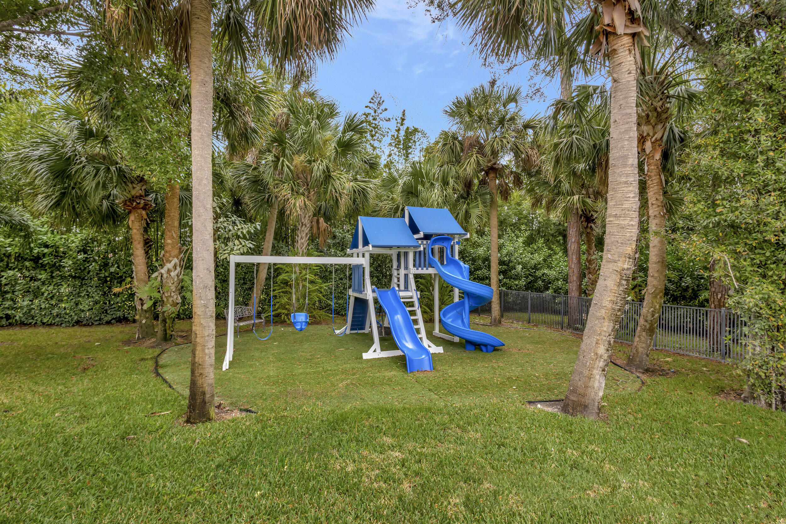 1201 Green Turtle Lane