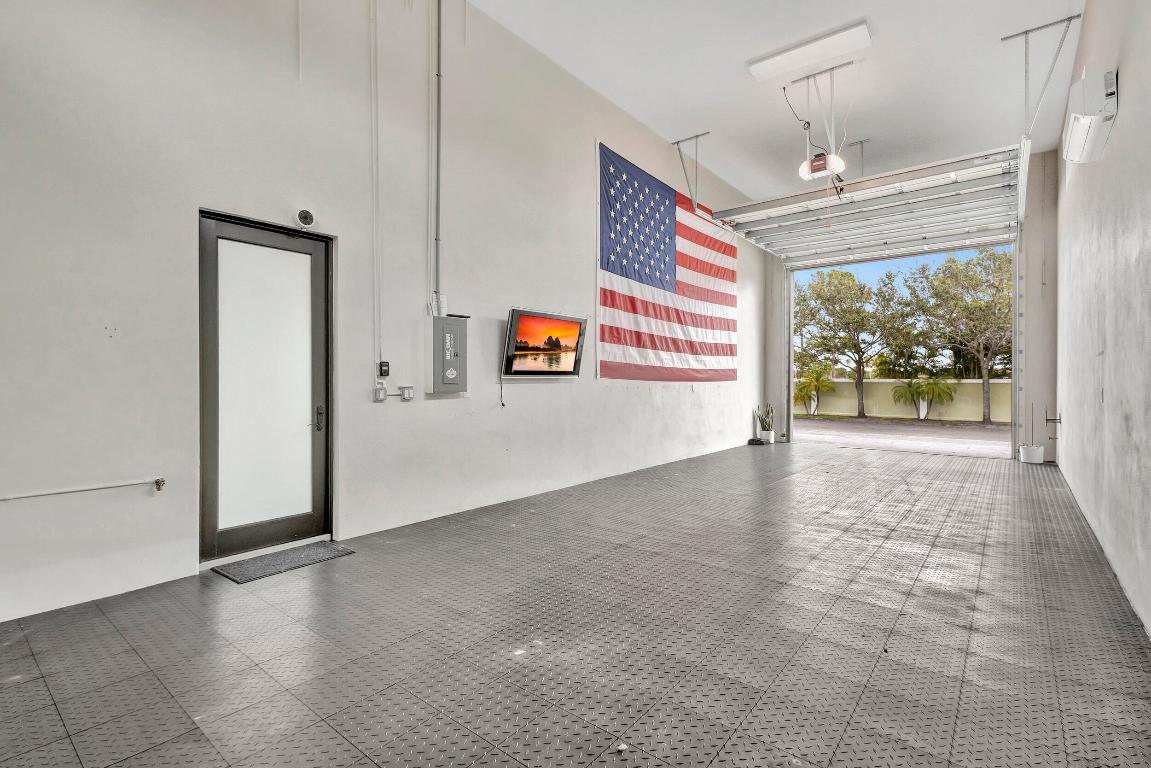 1201 Green Turtle Lane