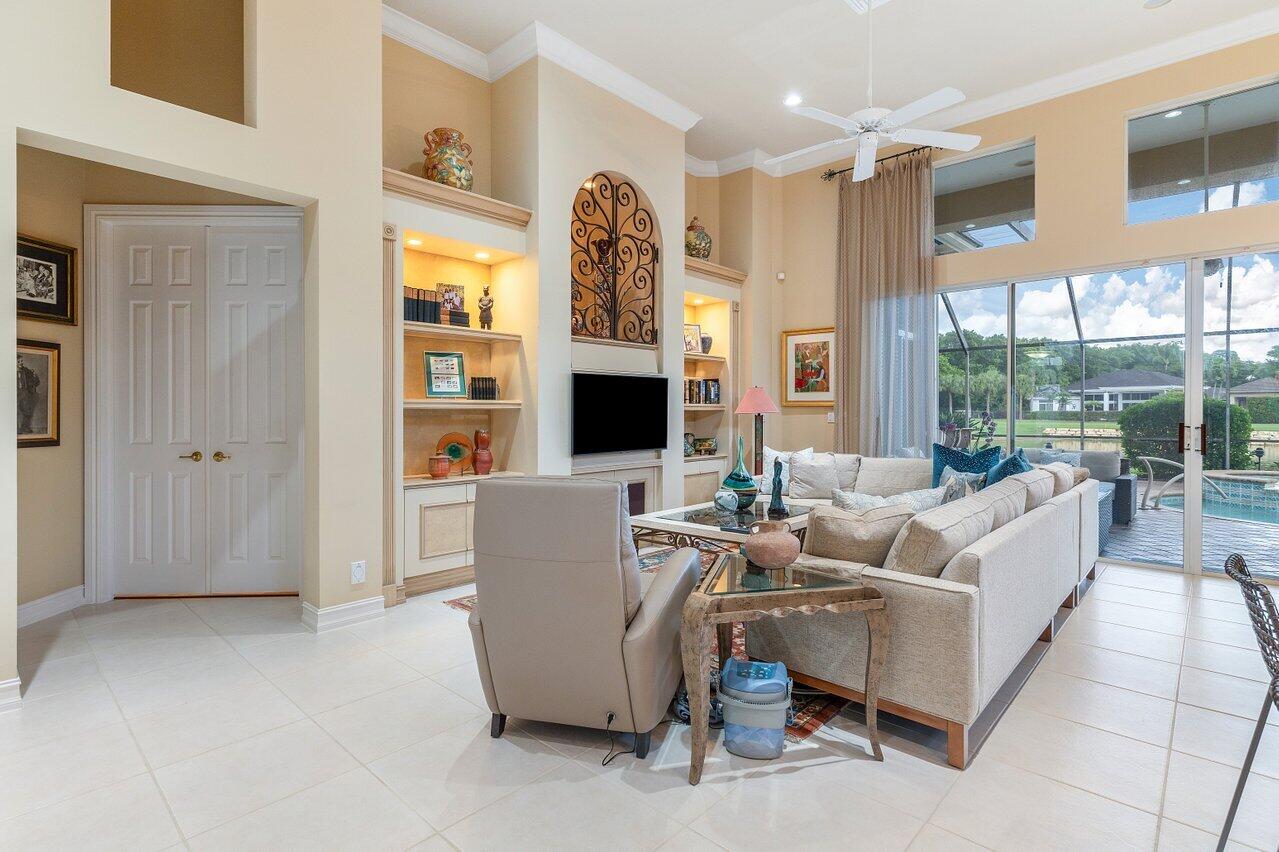 157 Orchid Cay Drive