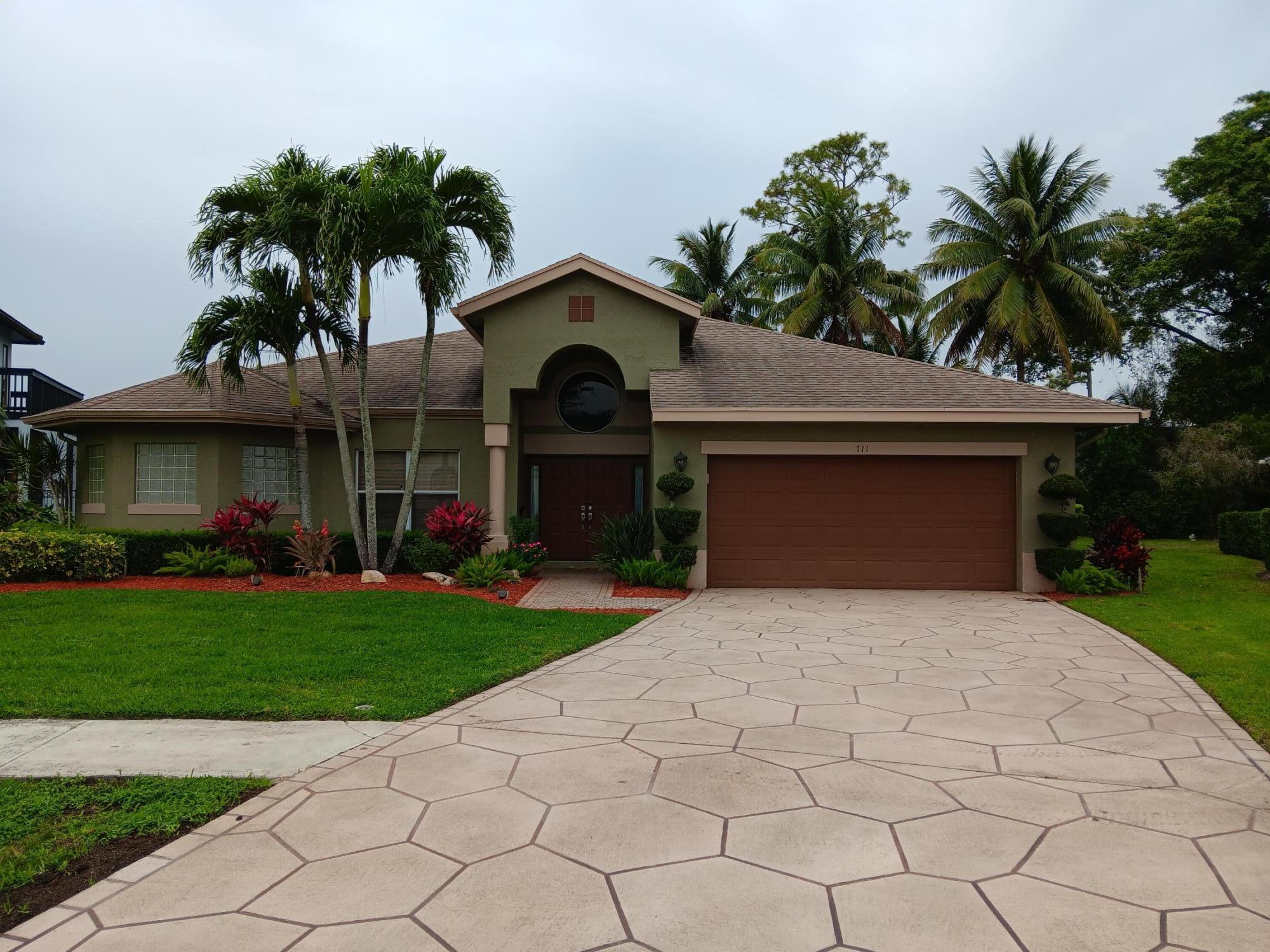 711 Foresteria Avenue