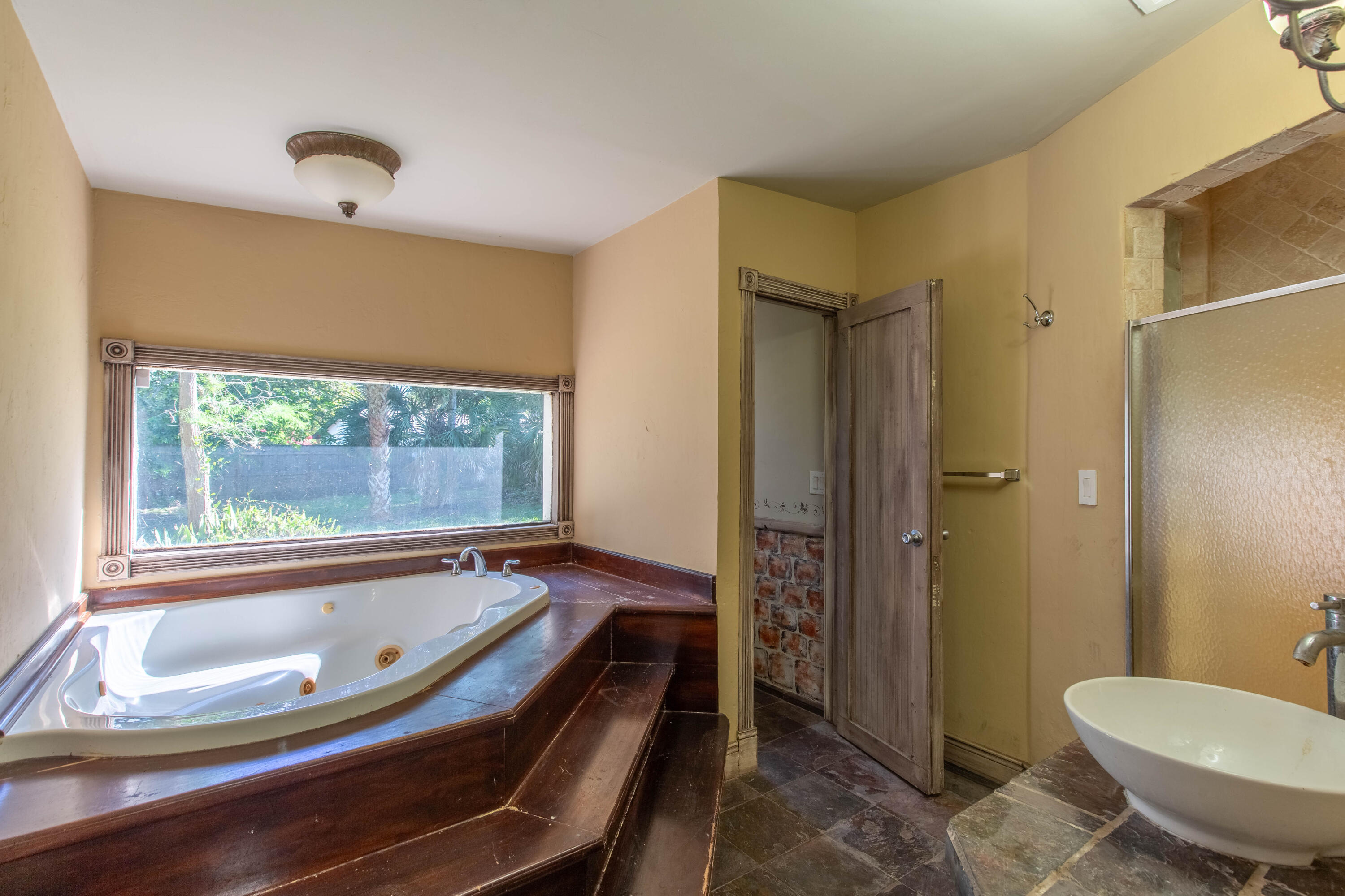 748 Rambling Drive Circle