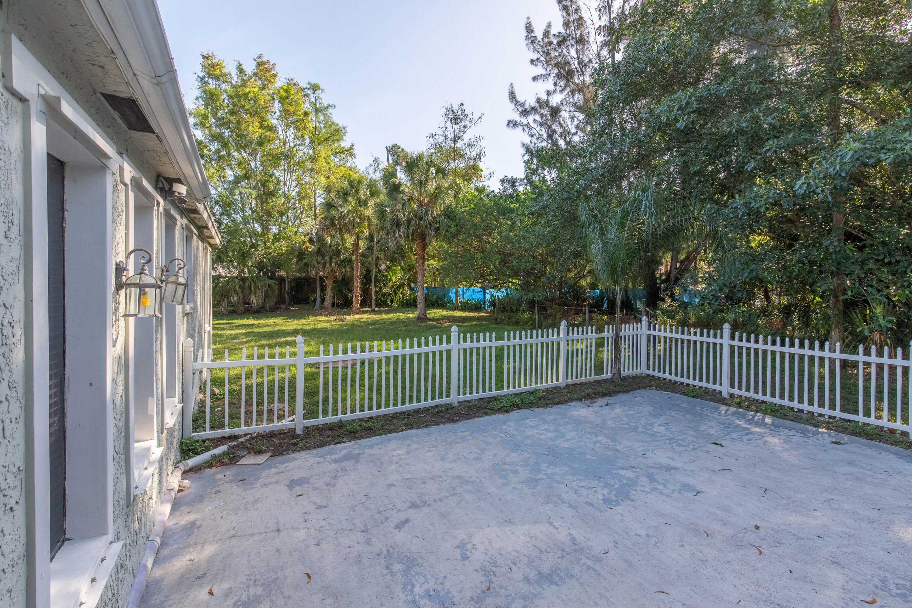 748 Rambling Drive Circle