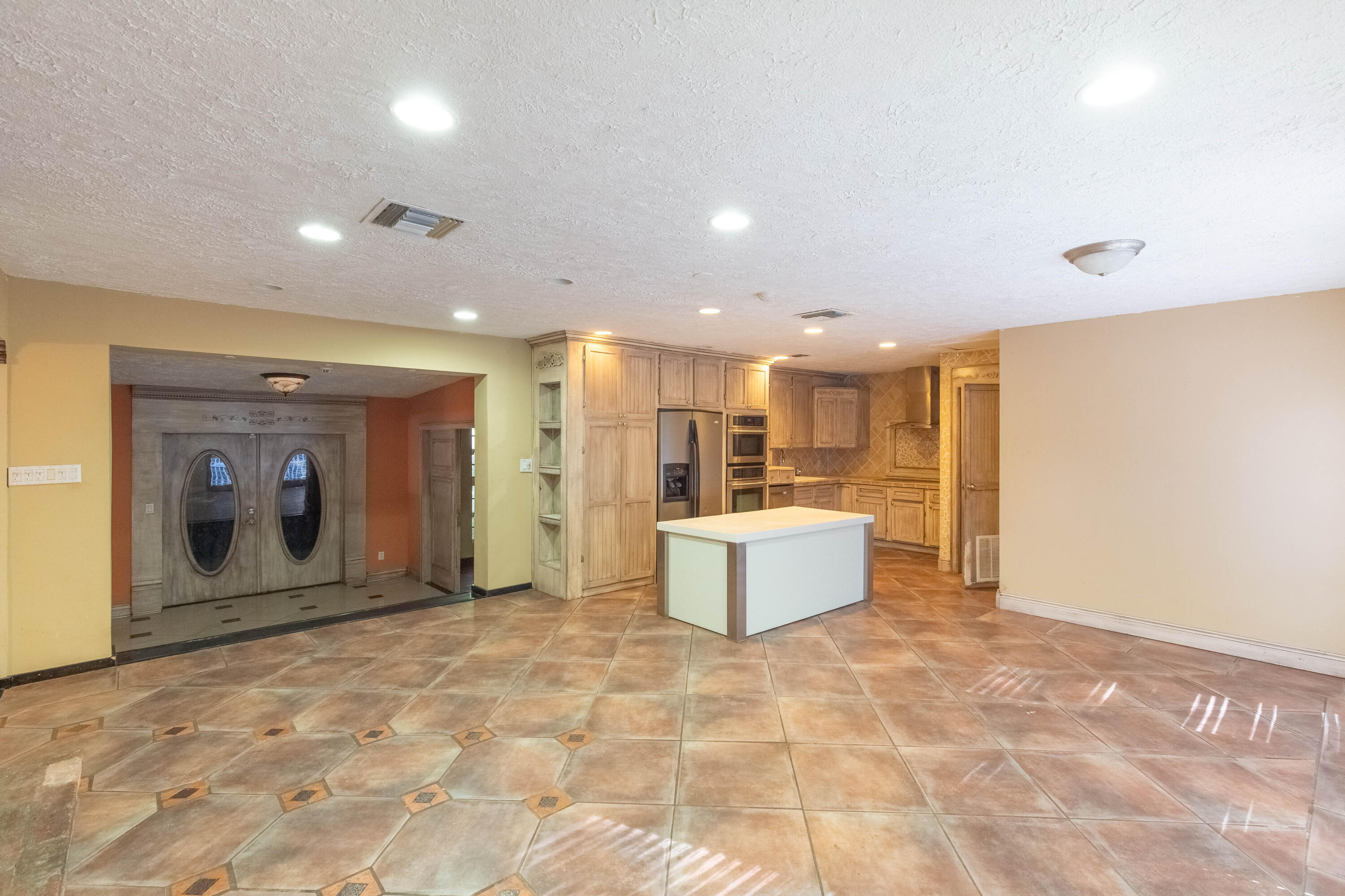 748 Rambling Drive Circle
