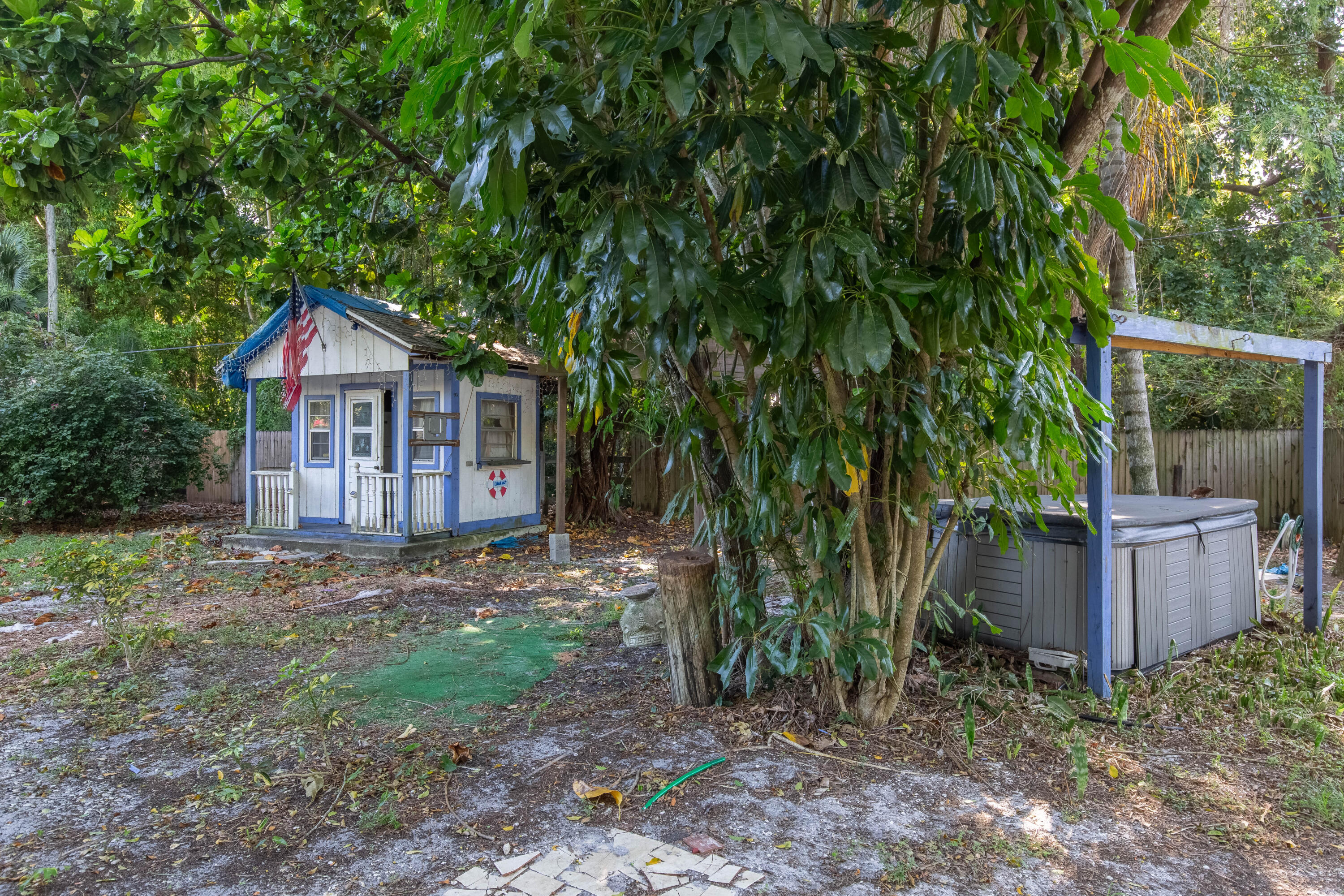 748 Rambling Drive Circle
