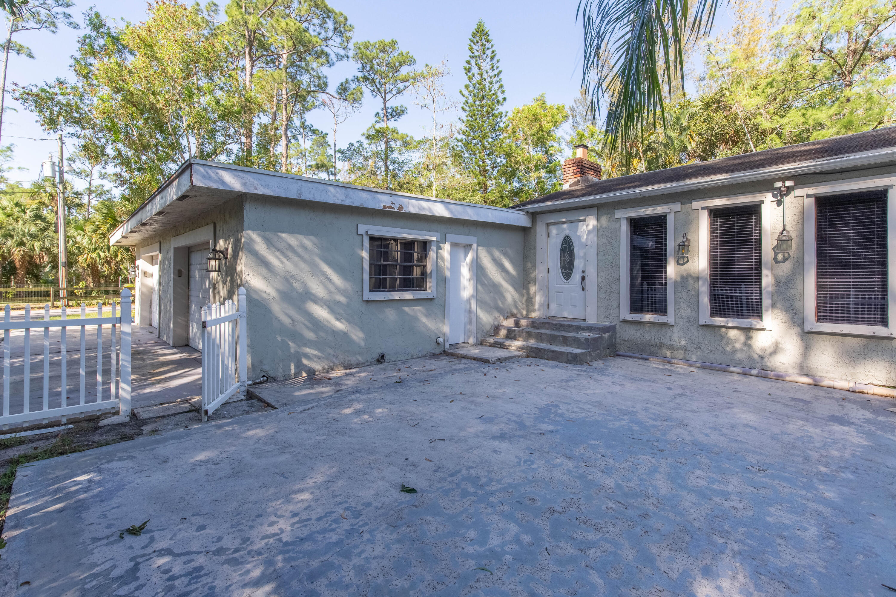 748 Rambling Drive Circle