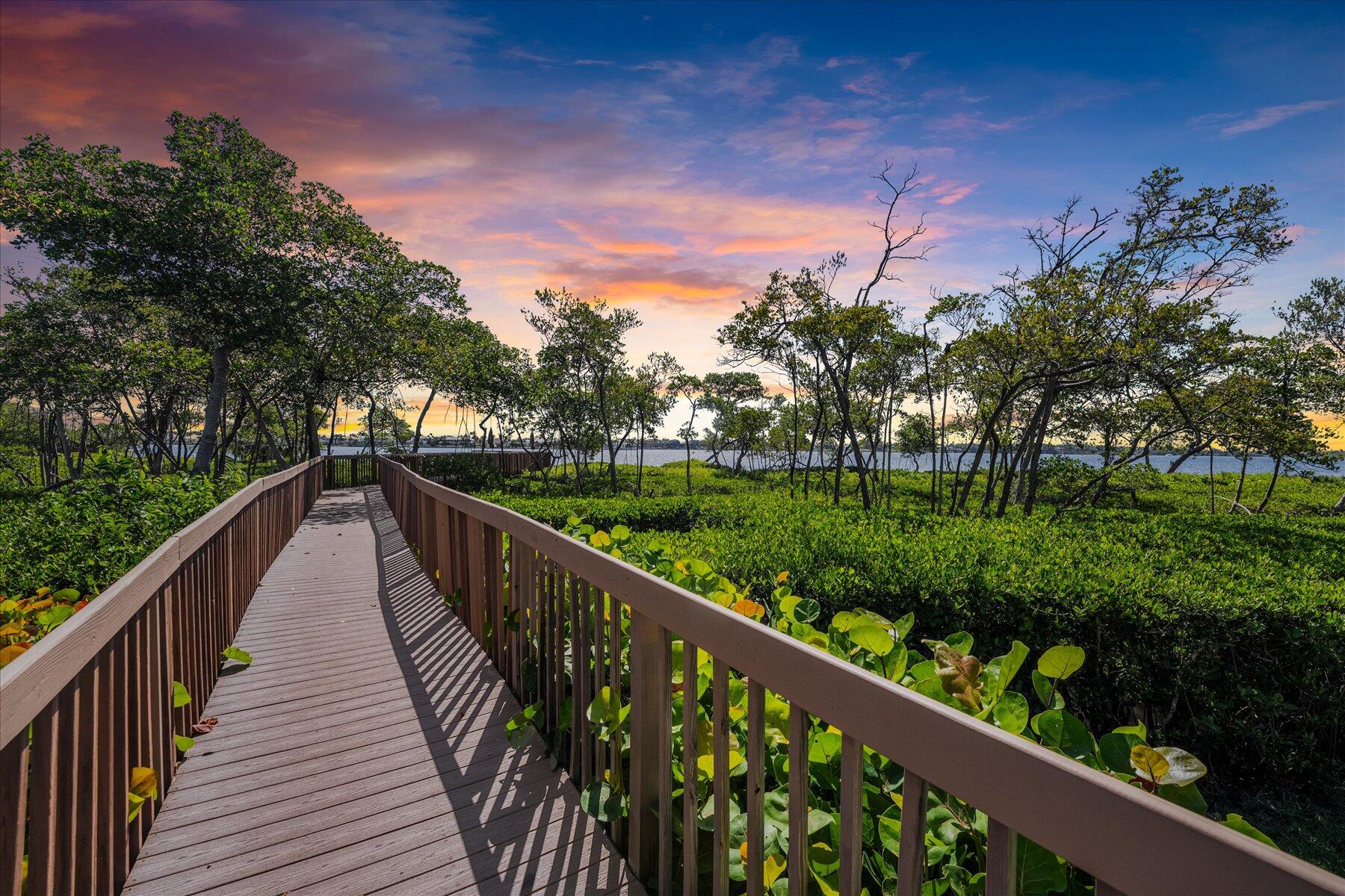 8 S Lakeshore Drive