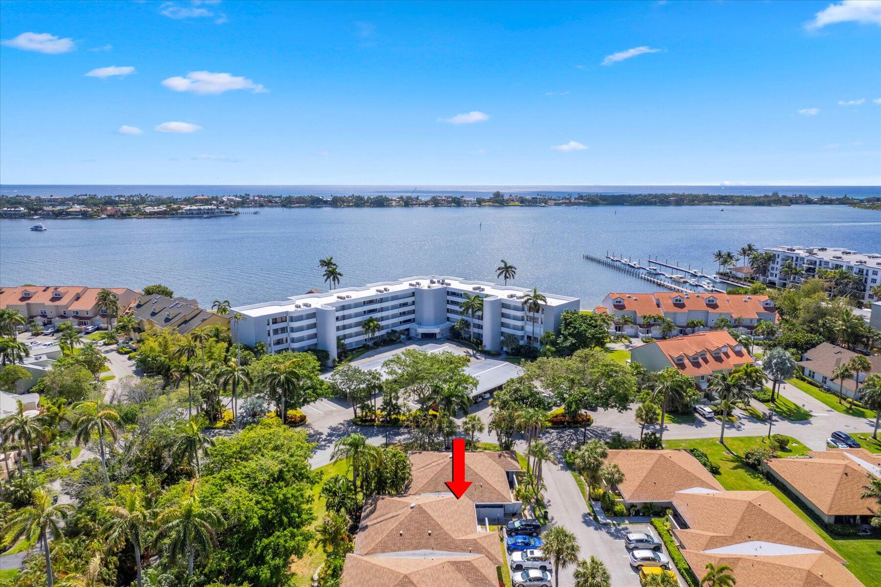 8 S Lakeshore Drive