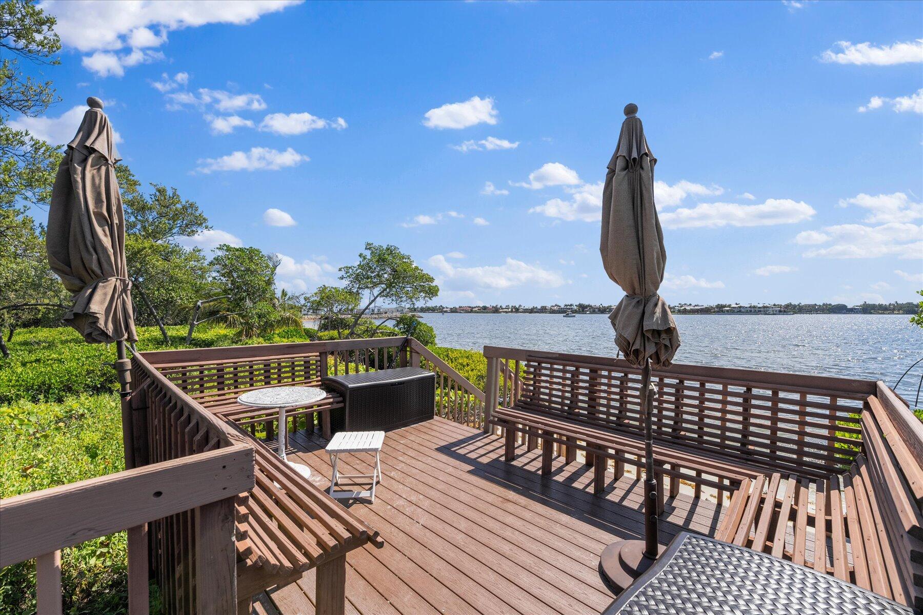 8 S Lakeshore Drive