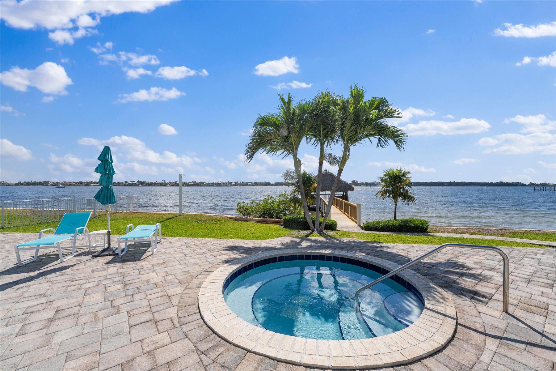 8 S Lakeshore Drive
