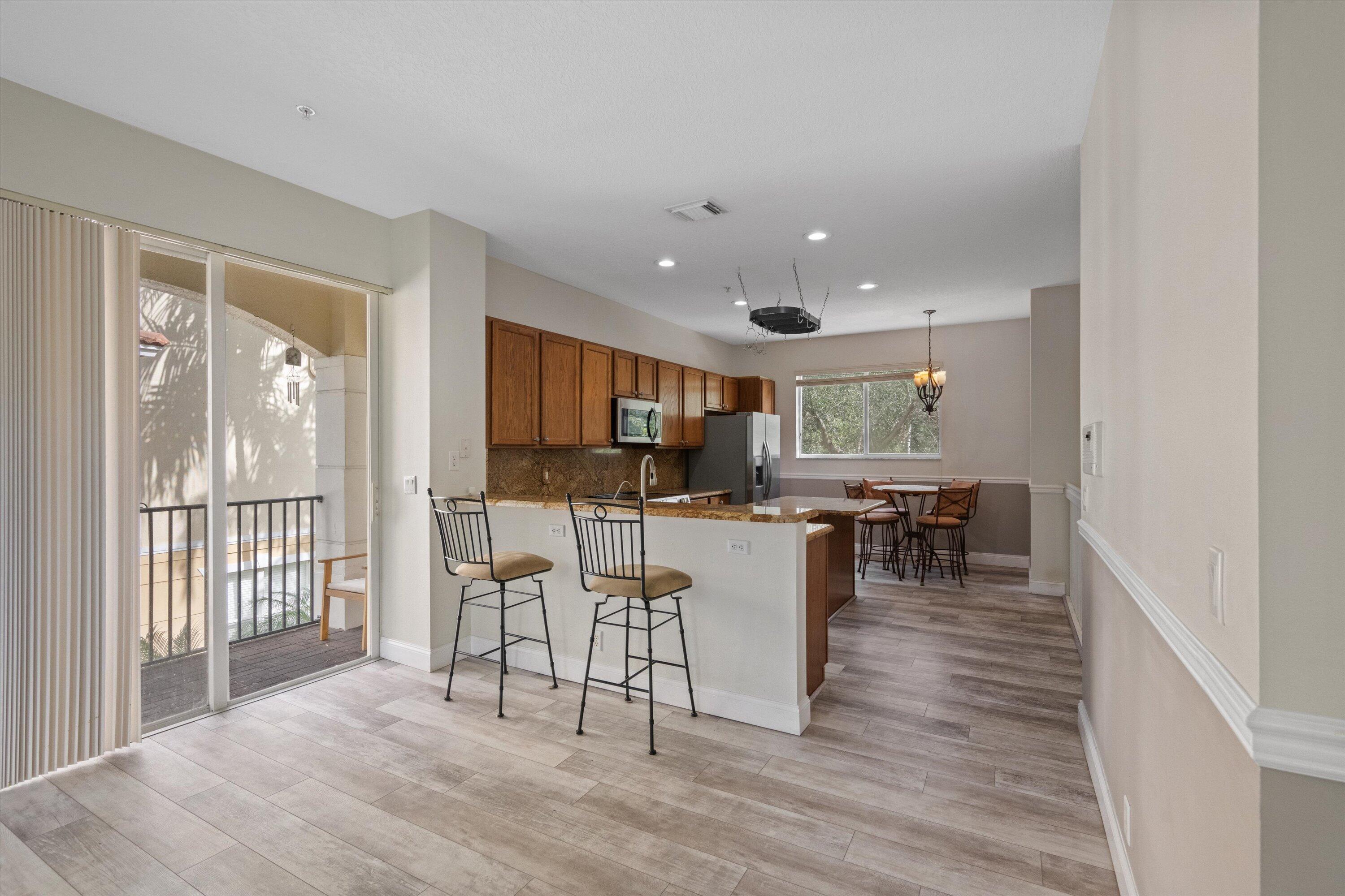 2874 S Oasis Drive