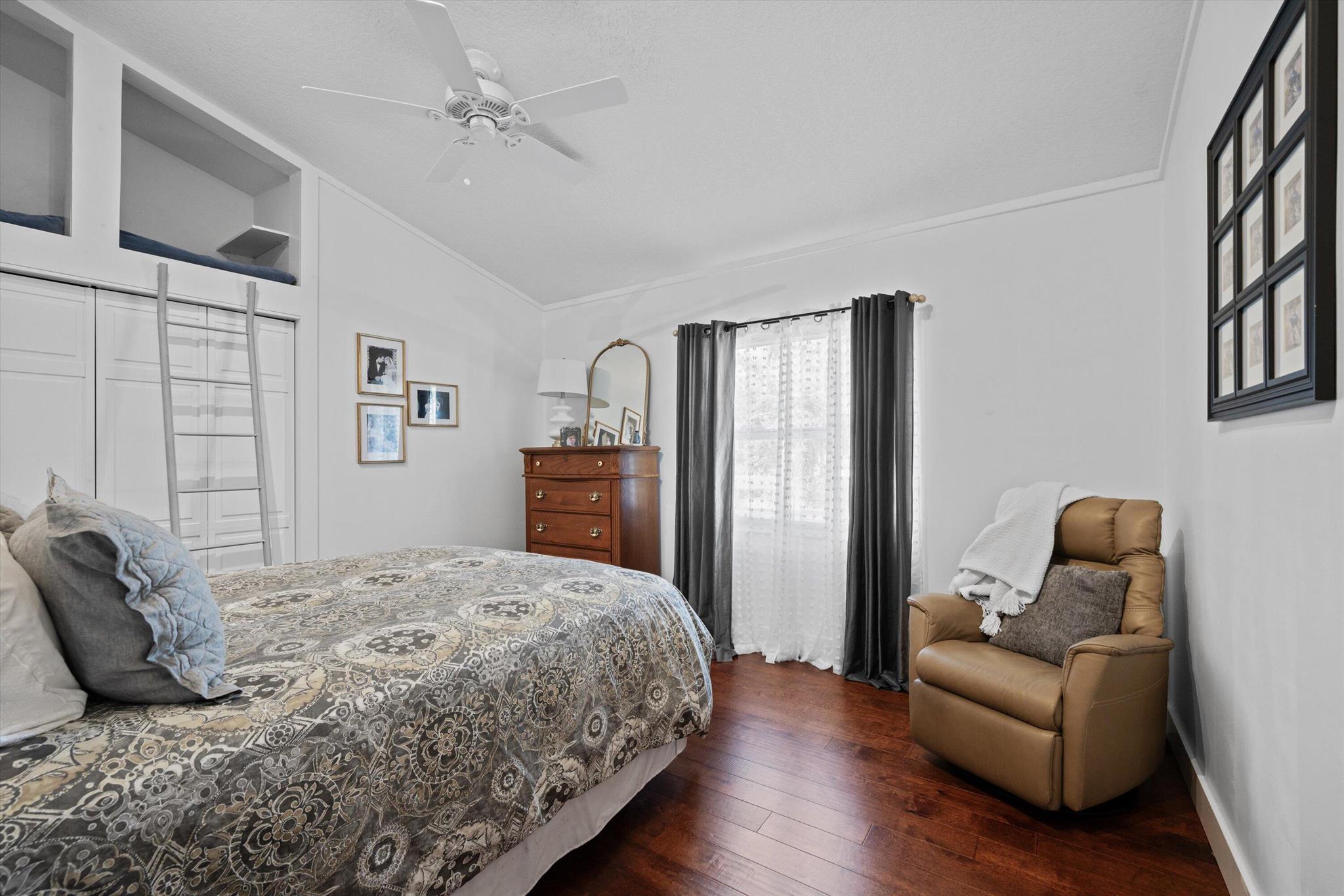 135 Saint Davids Way