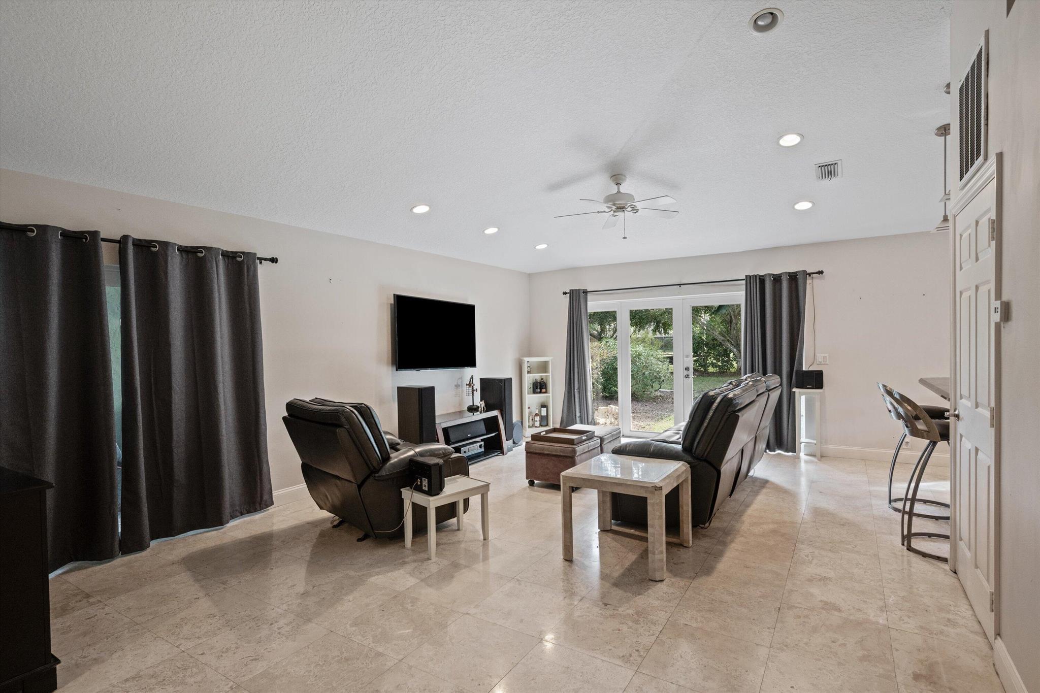 135 Saint Davids Way