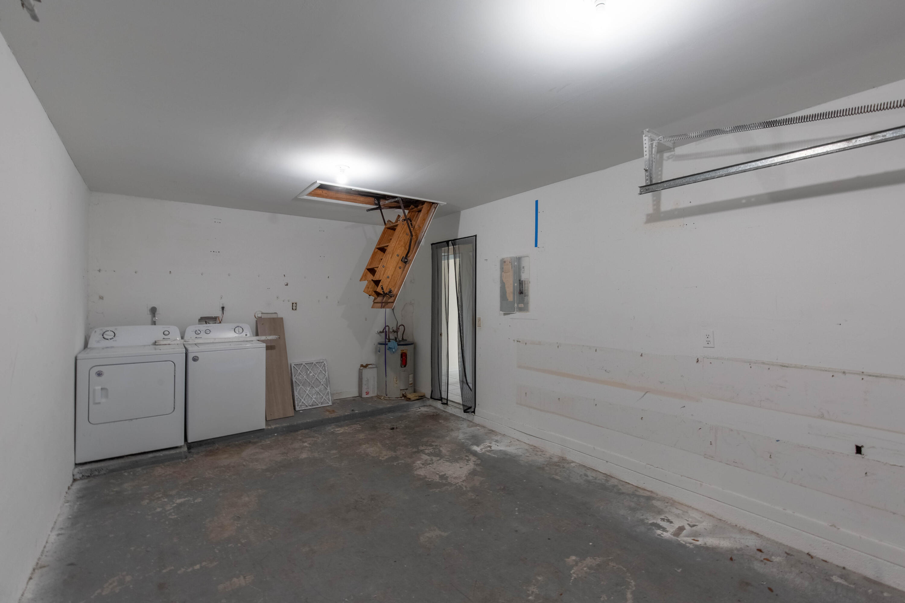 13742 Bottlebrush Court