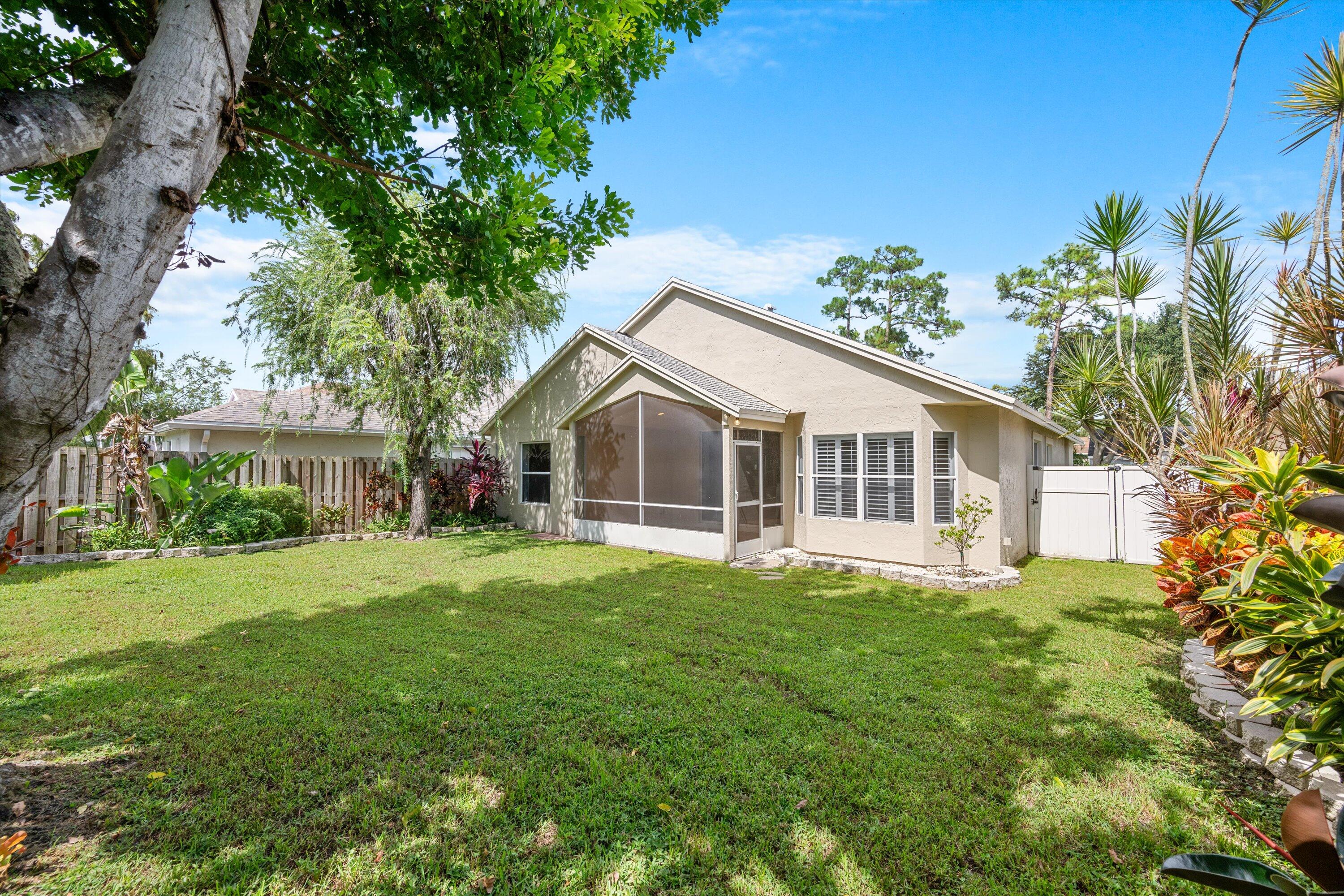 1069 Aviary Road