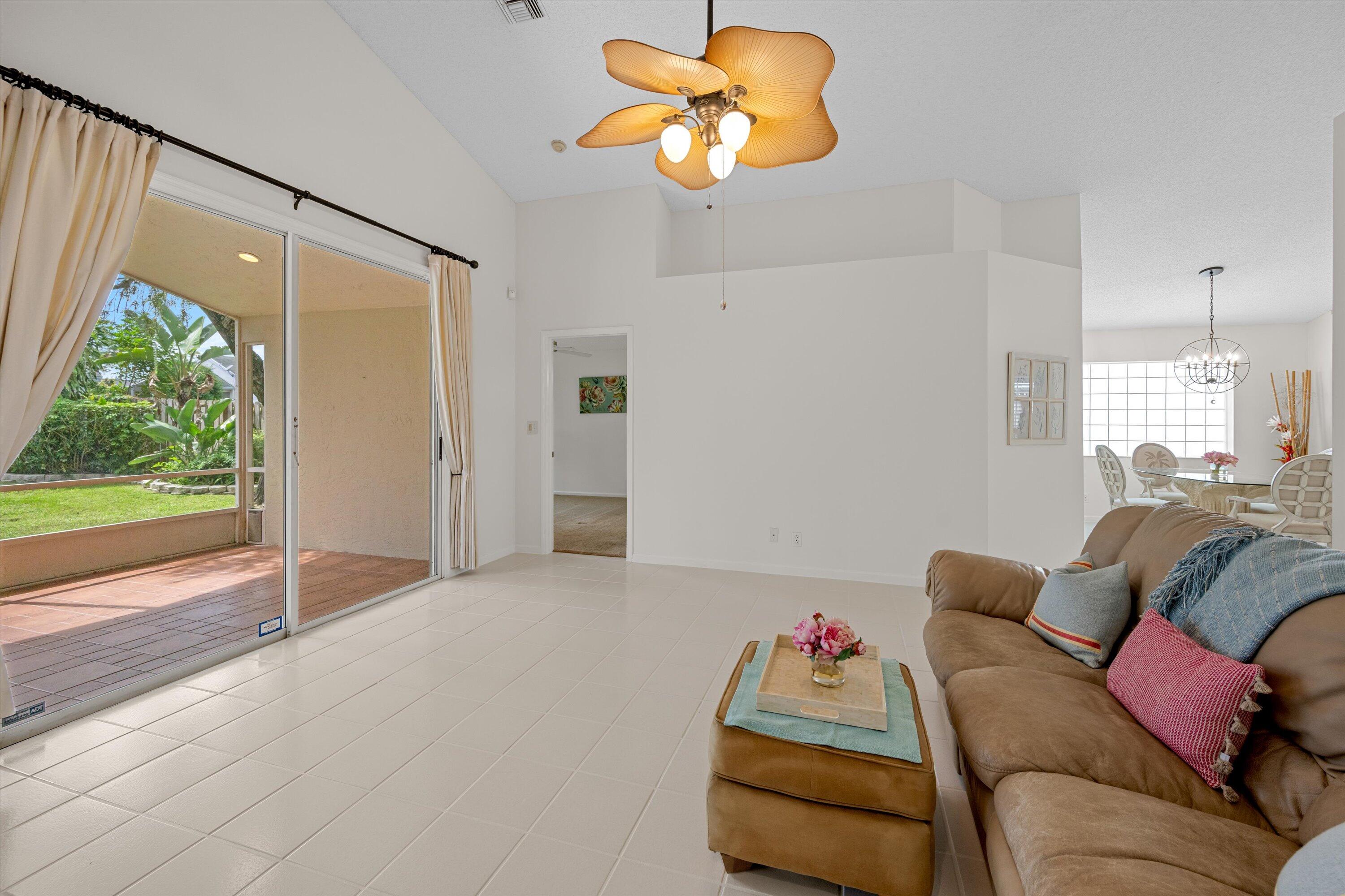 1069 Aviary Road