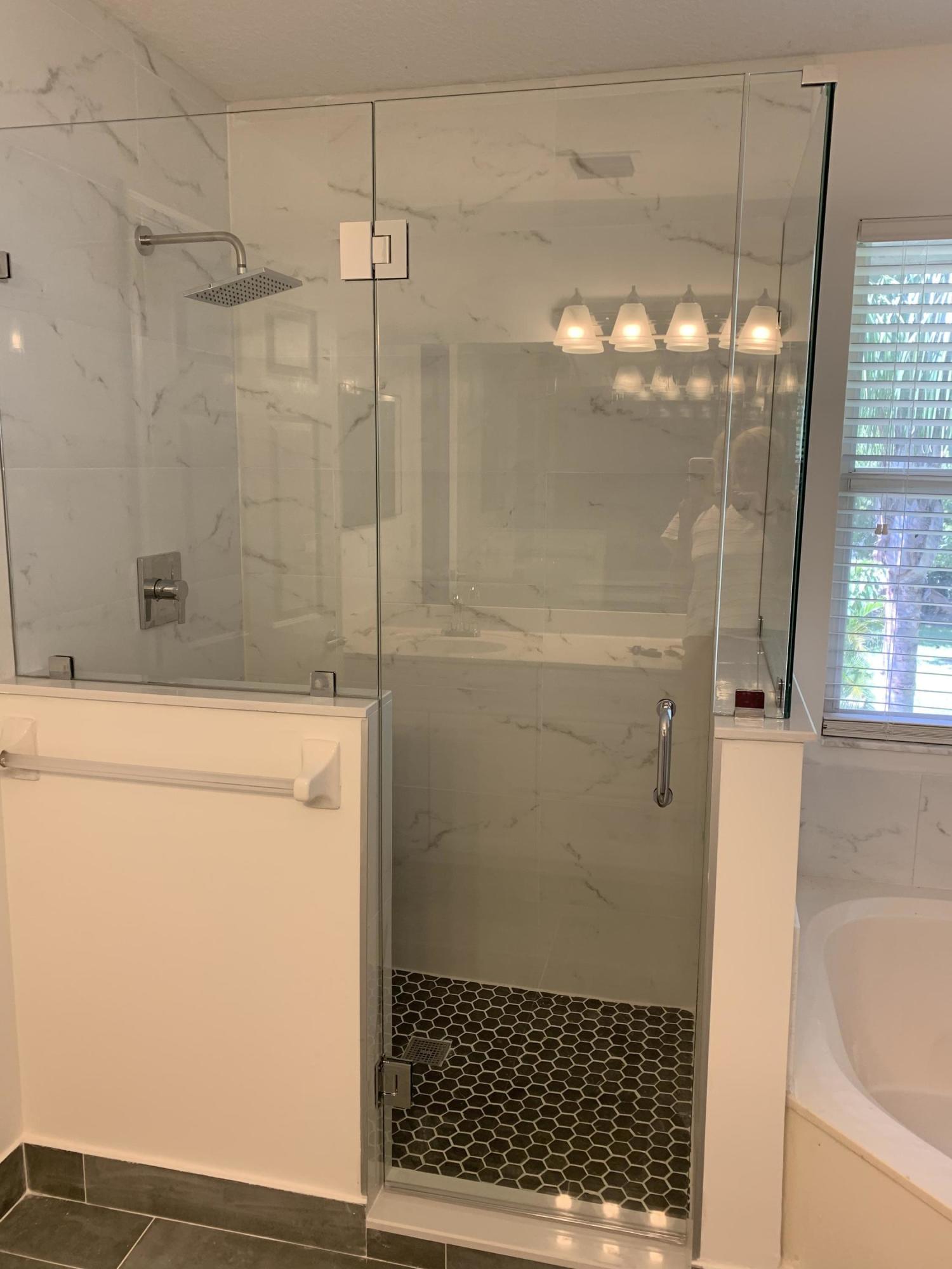 13513 Fountain View Boulevard 13513