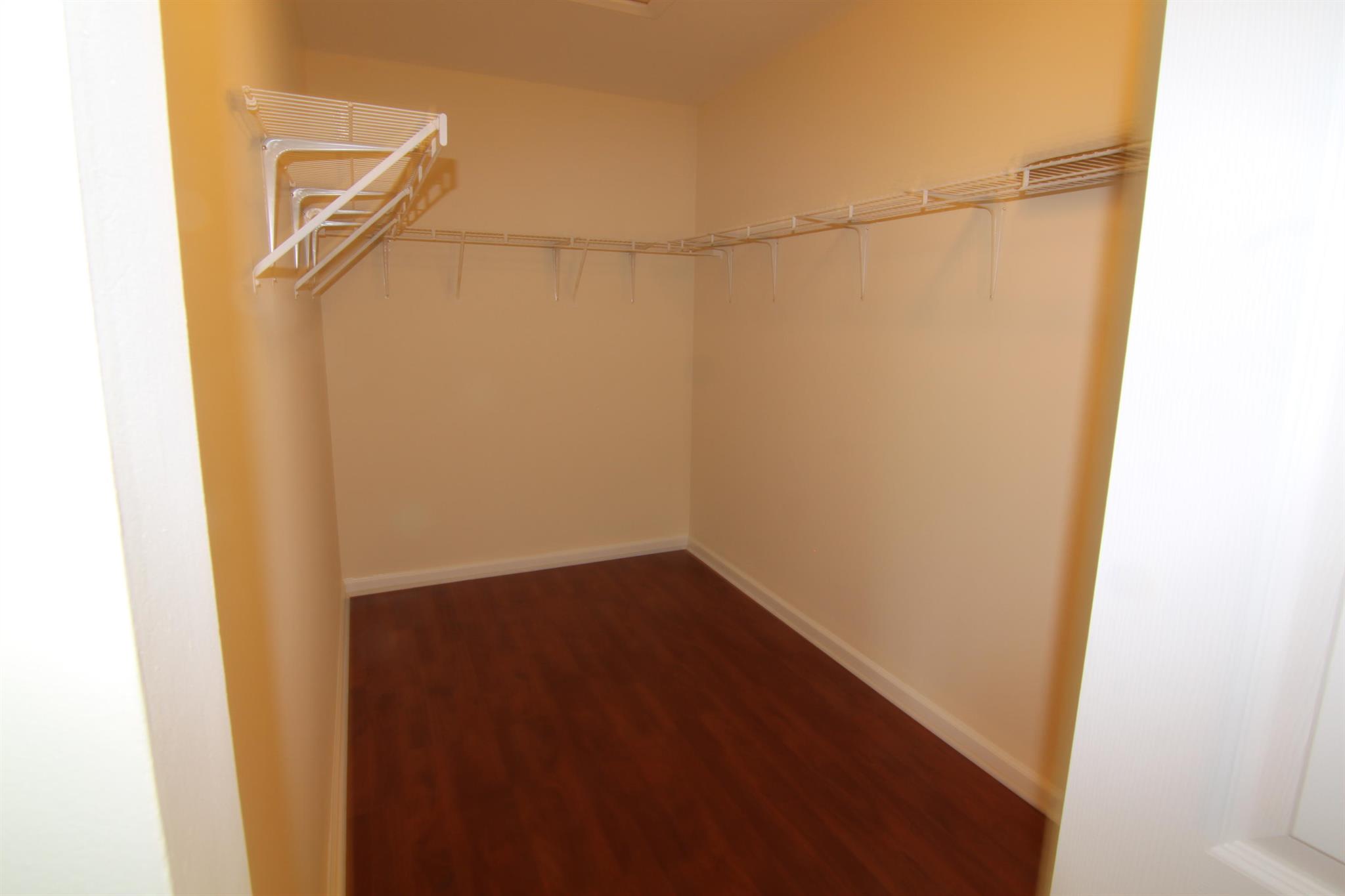 13513 Fountain View Boulevard 13513