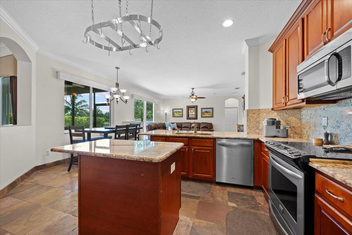 1575 Newhaven Point Lane