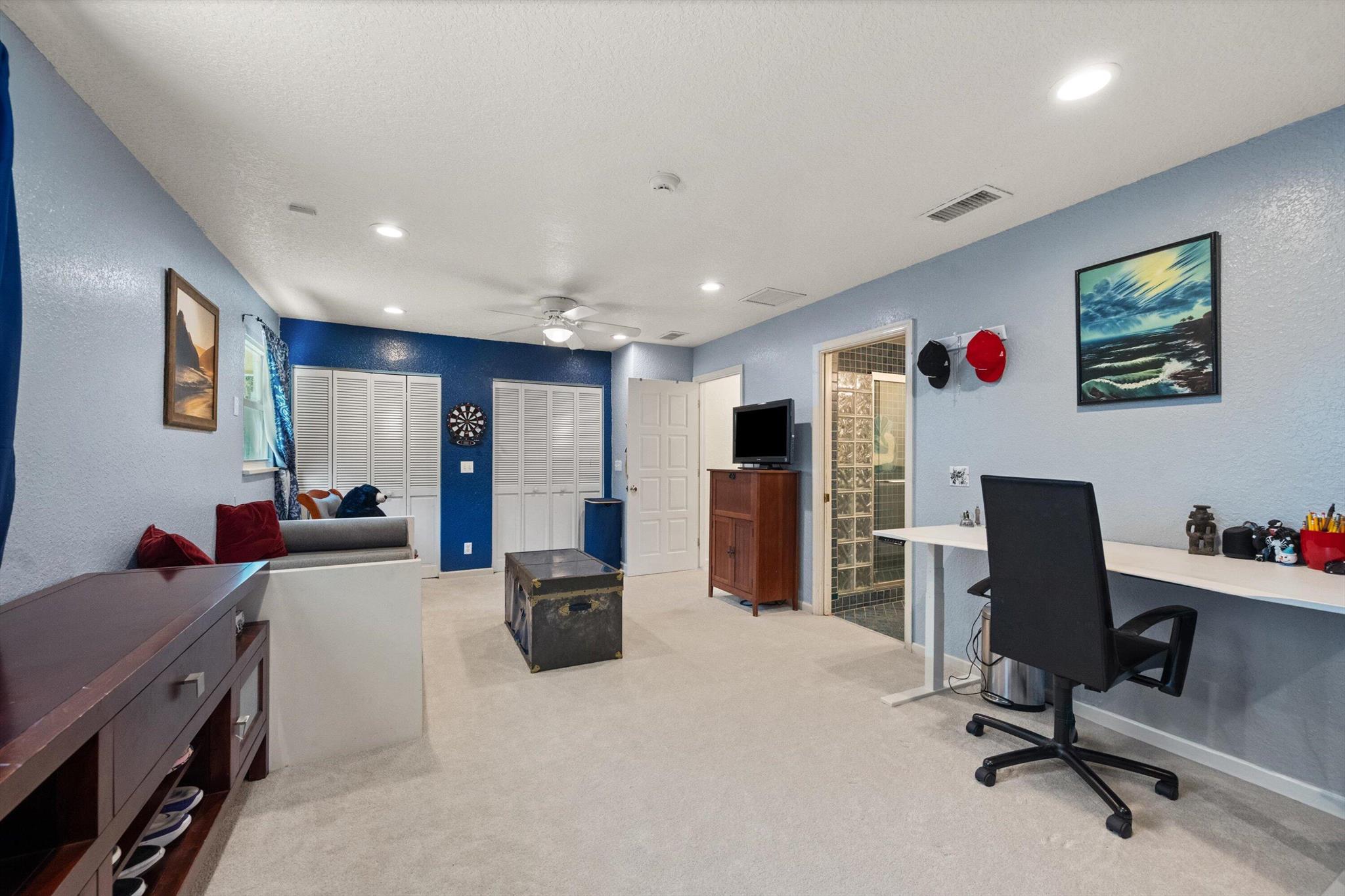 92 Squire Drive