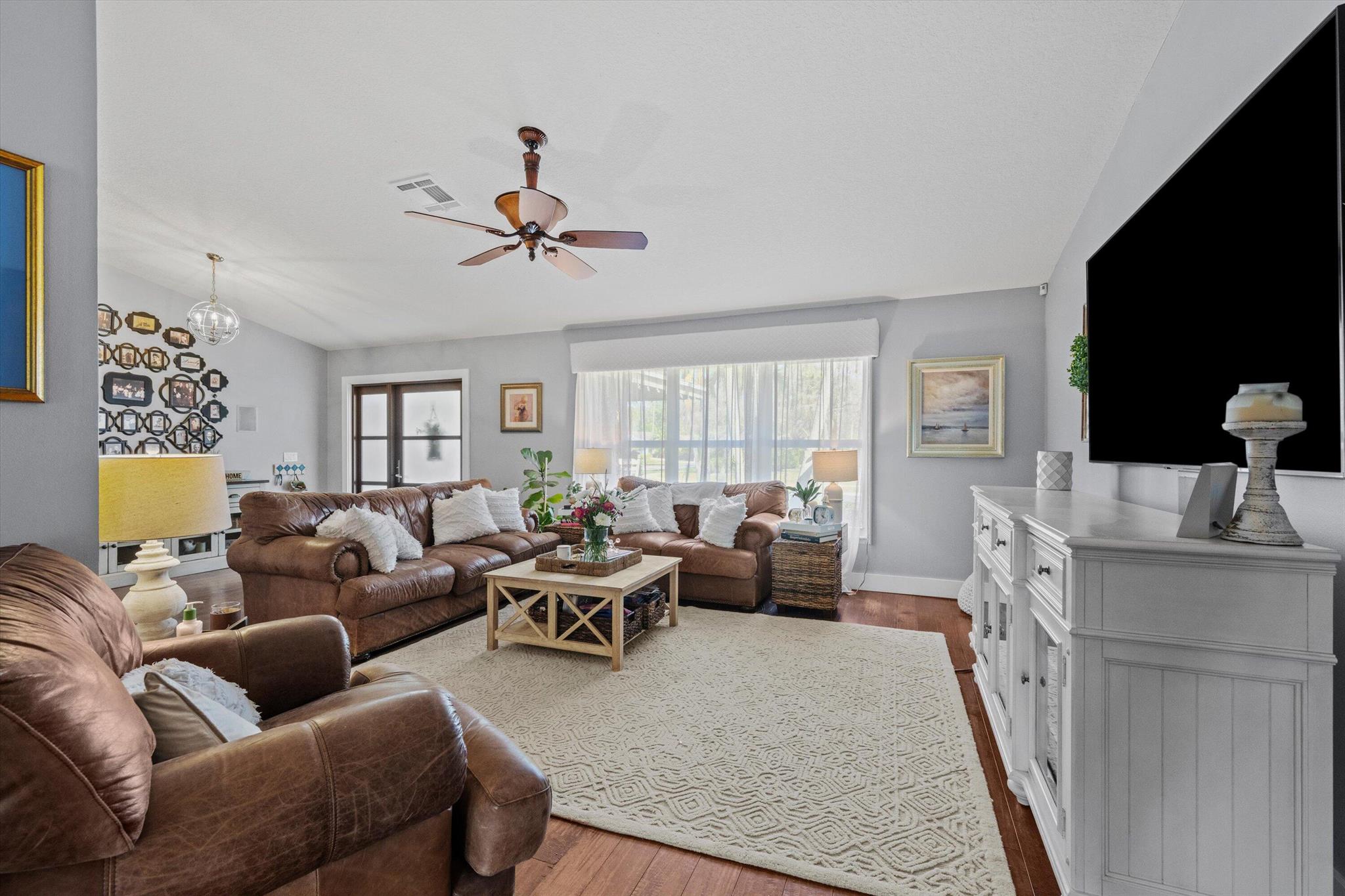 135 Saint Davids Way