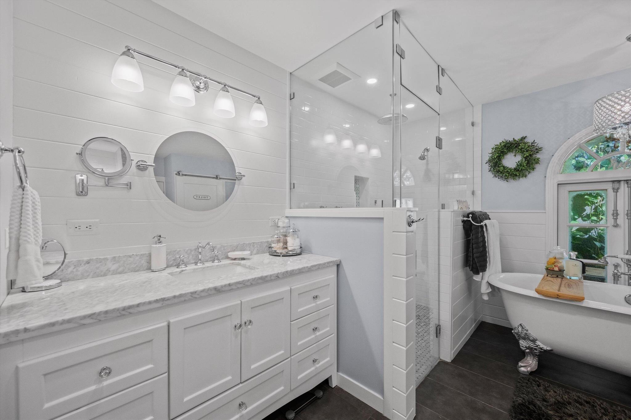 135 Saint Davids Way