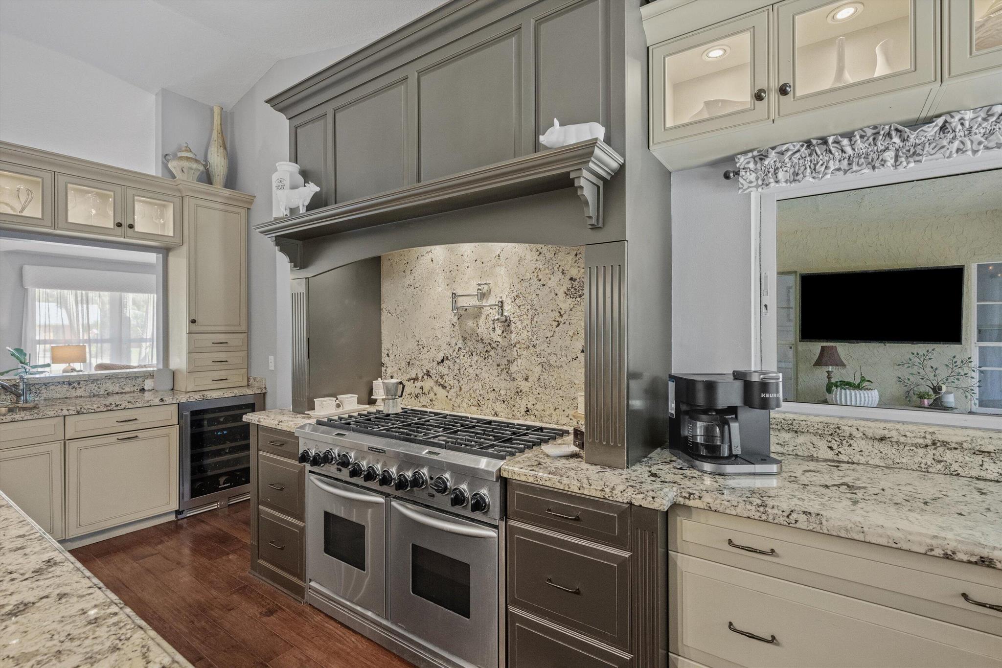 135 Saint Davids Way