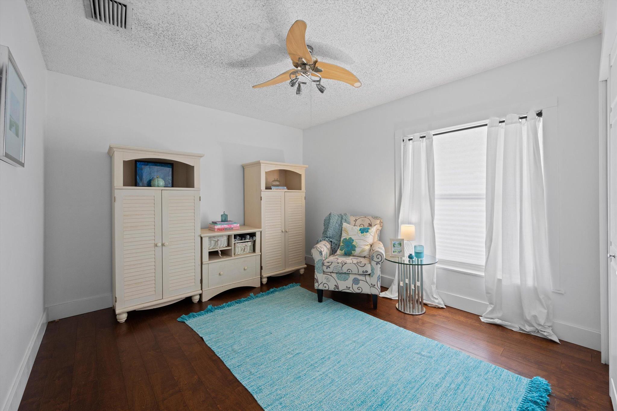 135 Saint Davids Way