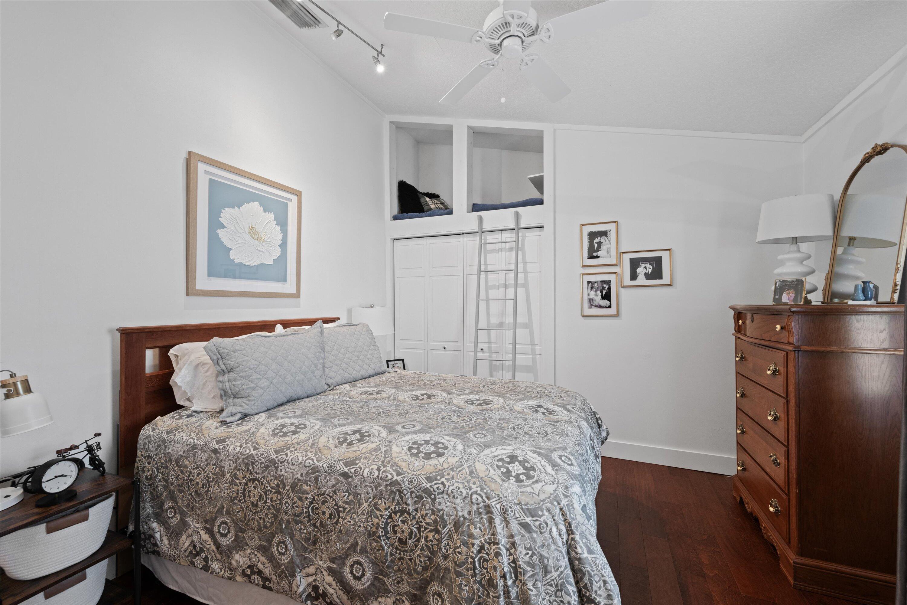 135 Saint Davids Way