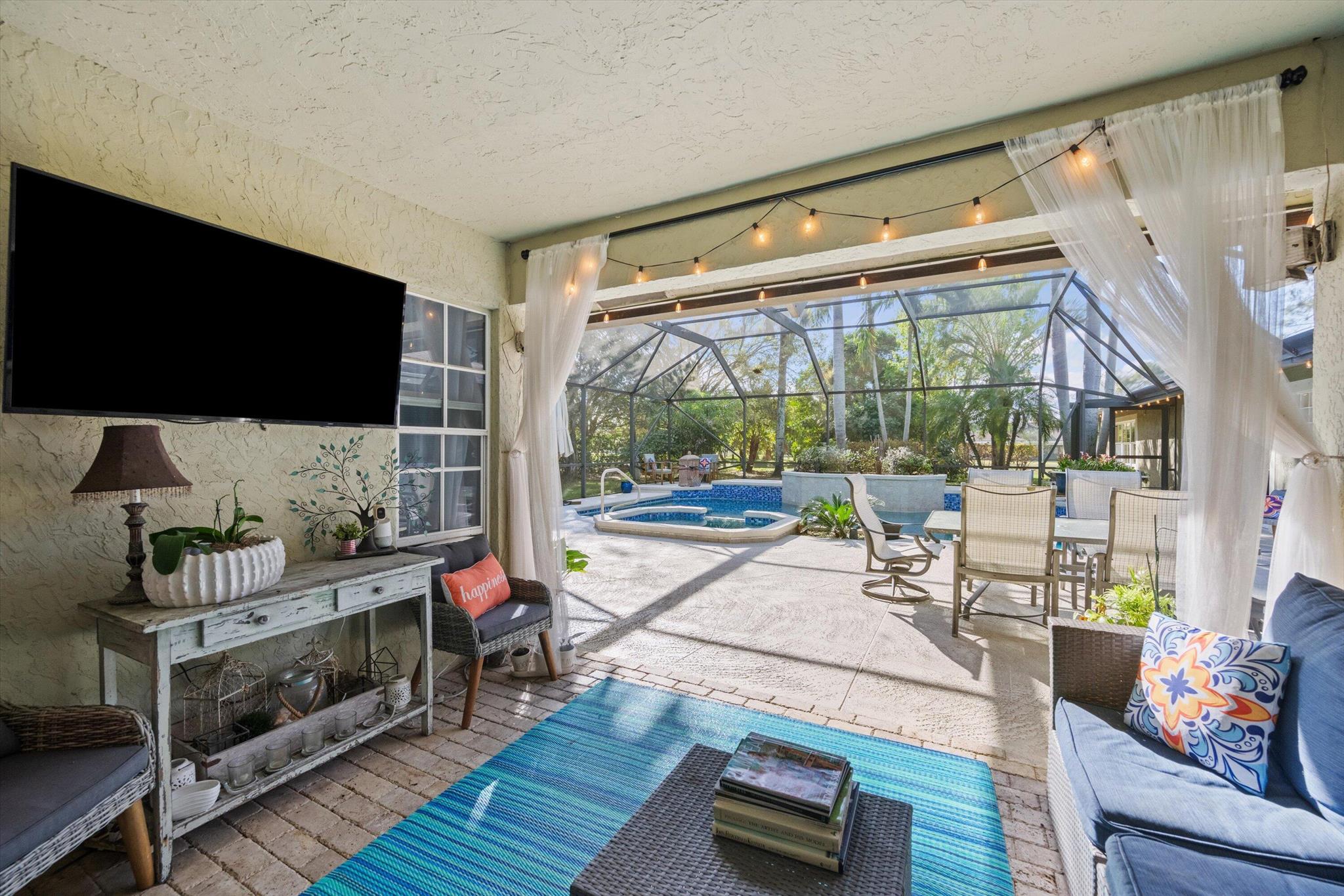 135 Saint Davids Way