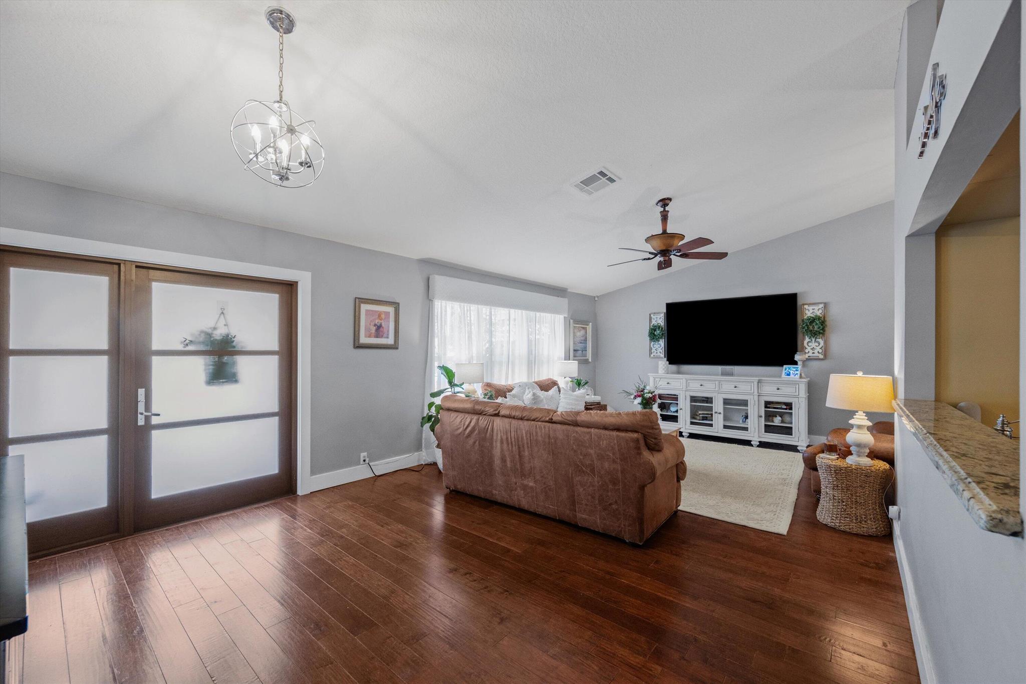 135 Saint Davids Way