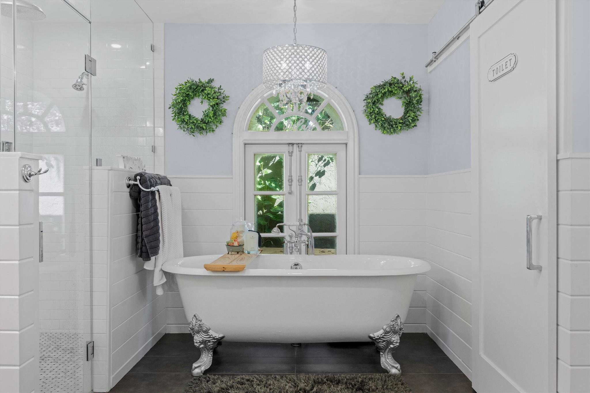 135 Saint Davids Way