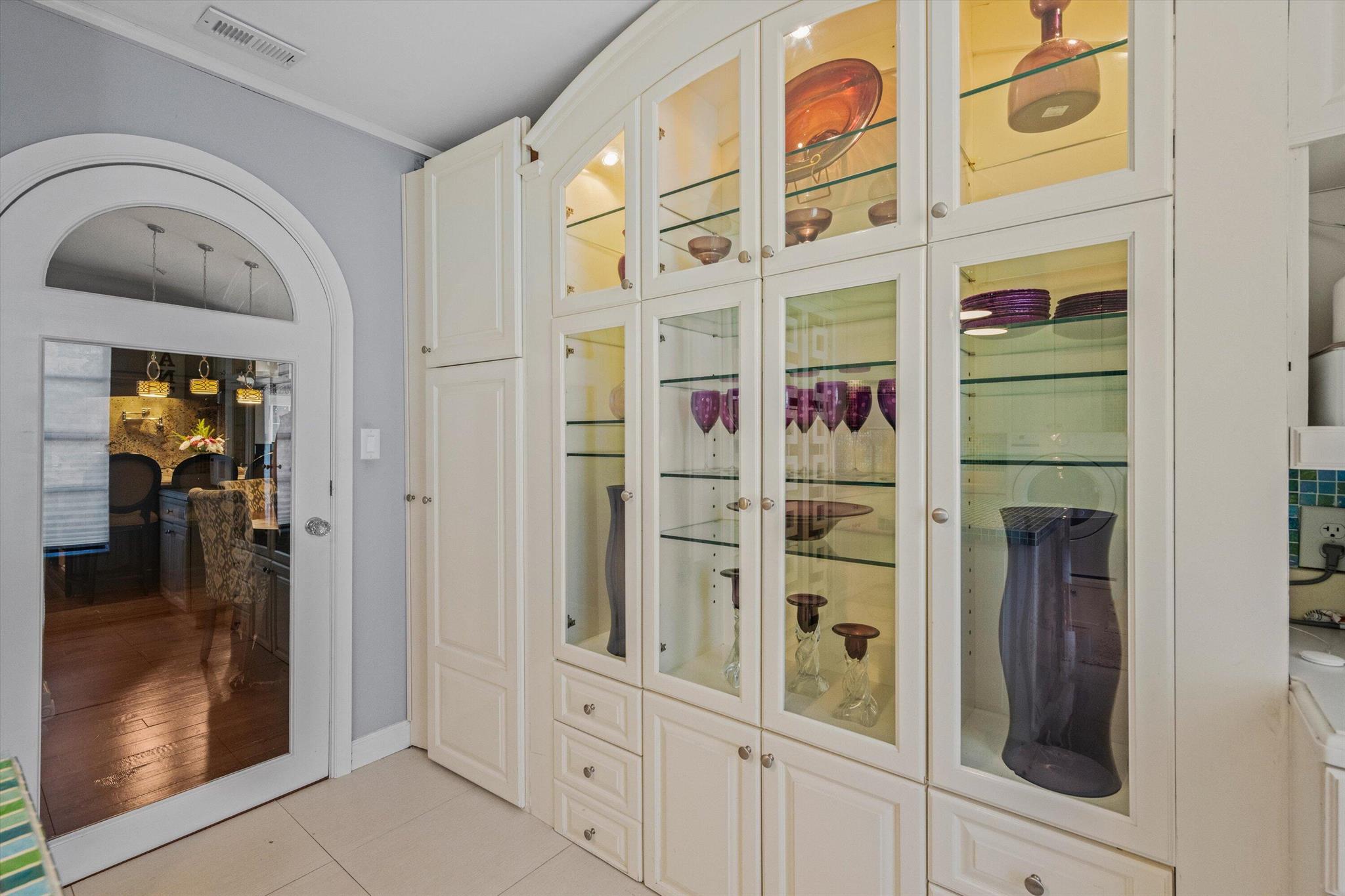 135 Saint Davids Way